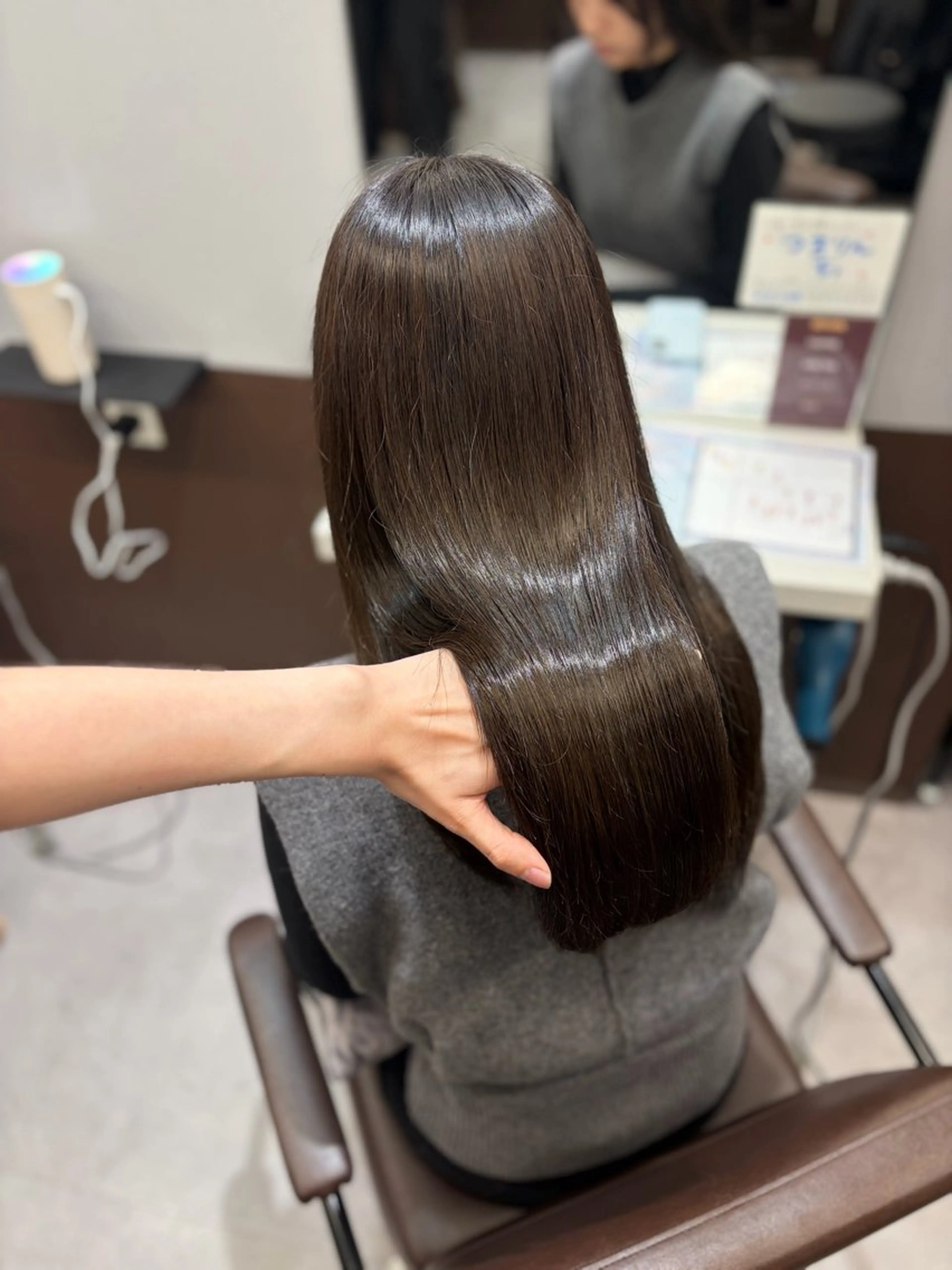 ロング 髪質改善 トリートメント 縮毛矯正 梅田/髪質改善特化/ 艶カラー🫧さくらこのヘアスタイル