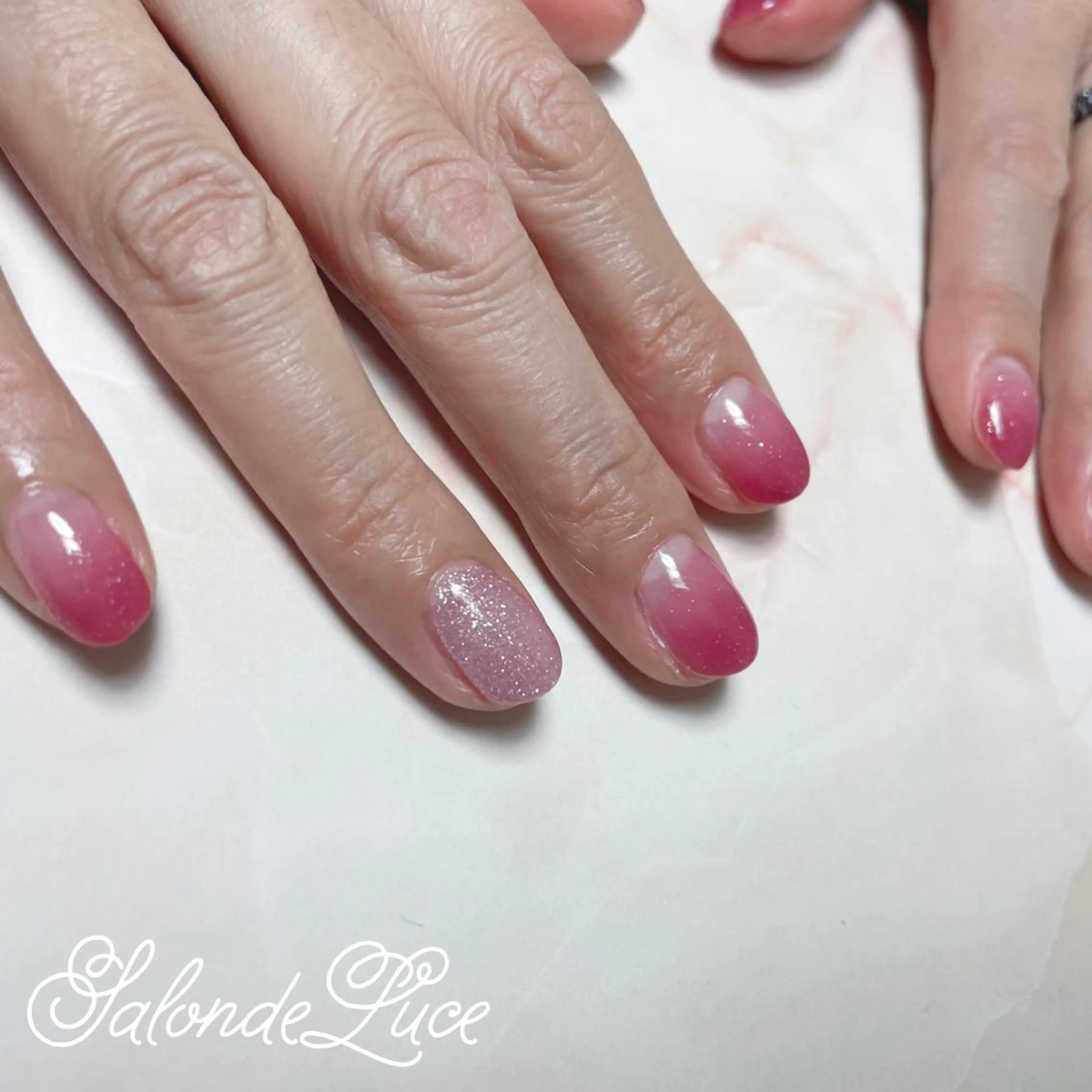 ネイル グラデーション ハンドネイル Salon de Luceのネイルデザイン