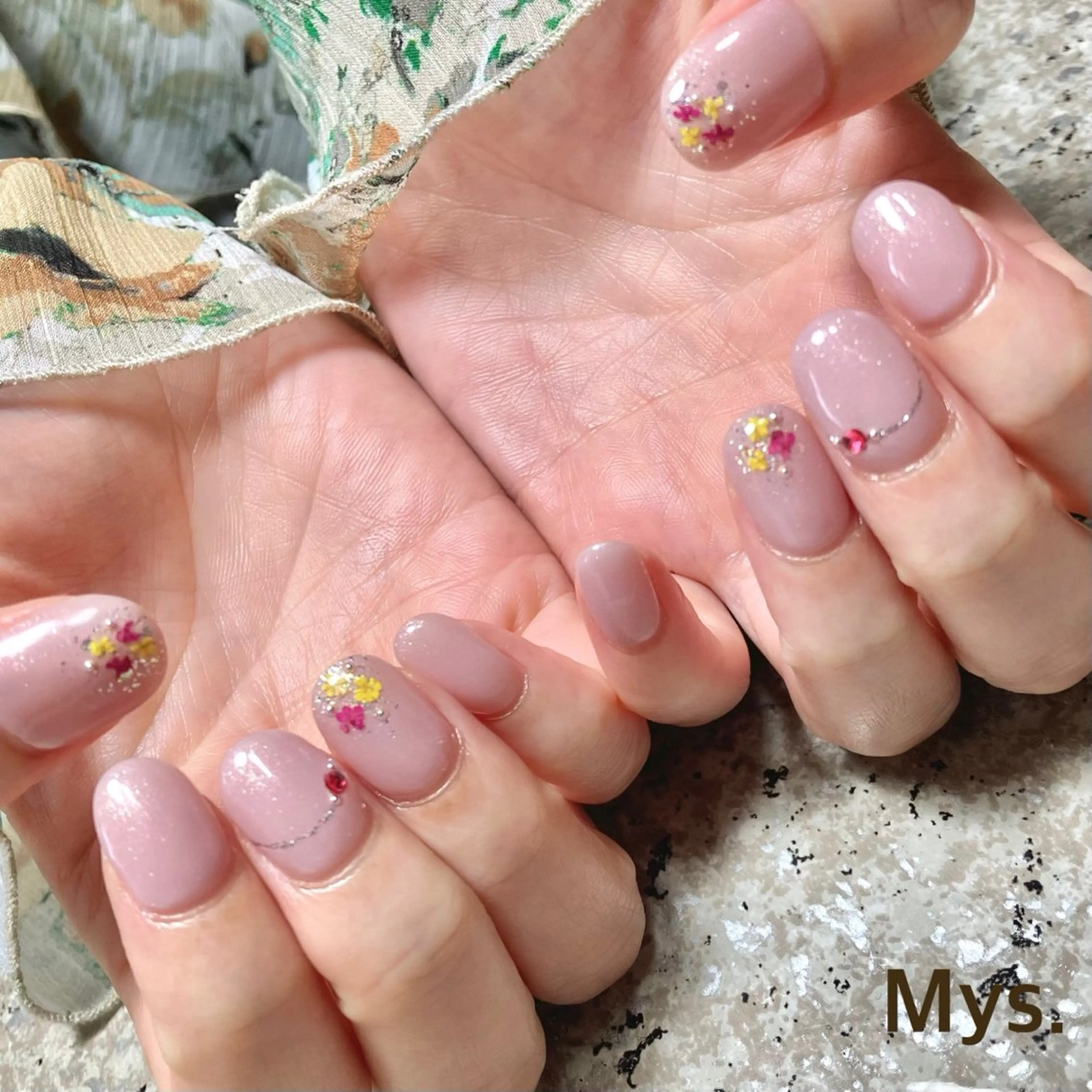 ネイル ハンドネイル Mys. 三上紗紀のネイルデザイン