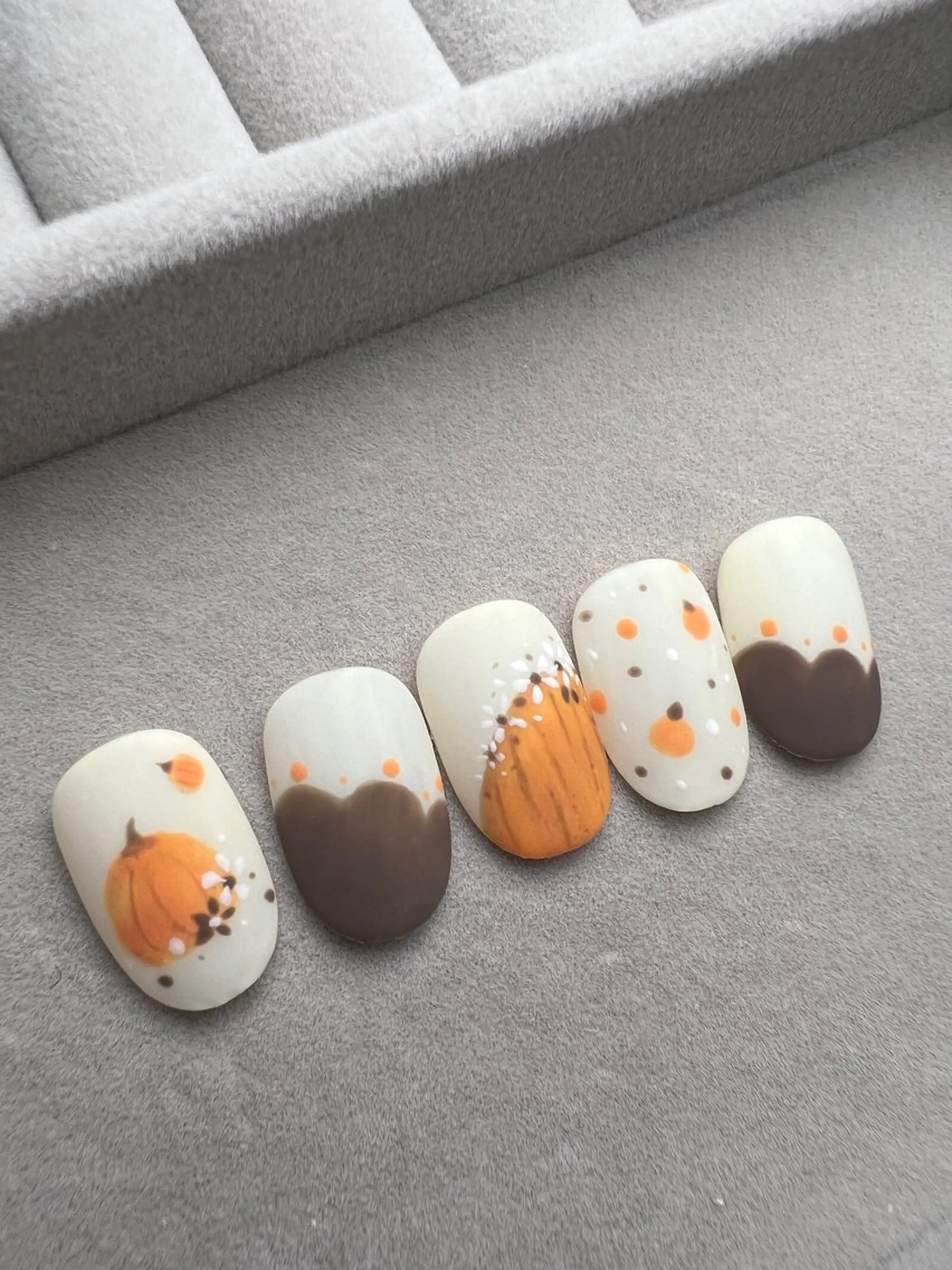 ネイル T&B ネイル渋谷店のネイルデザイン