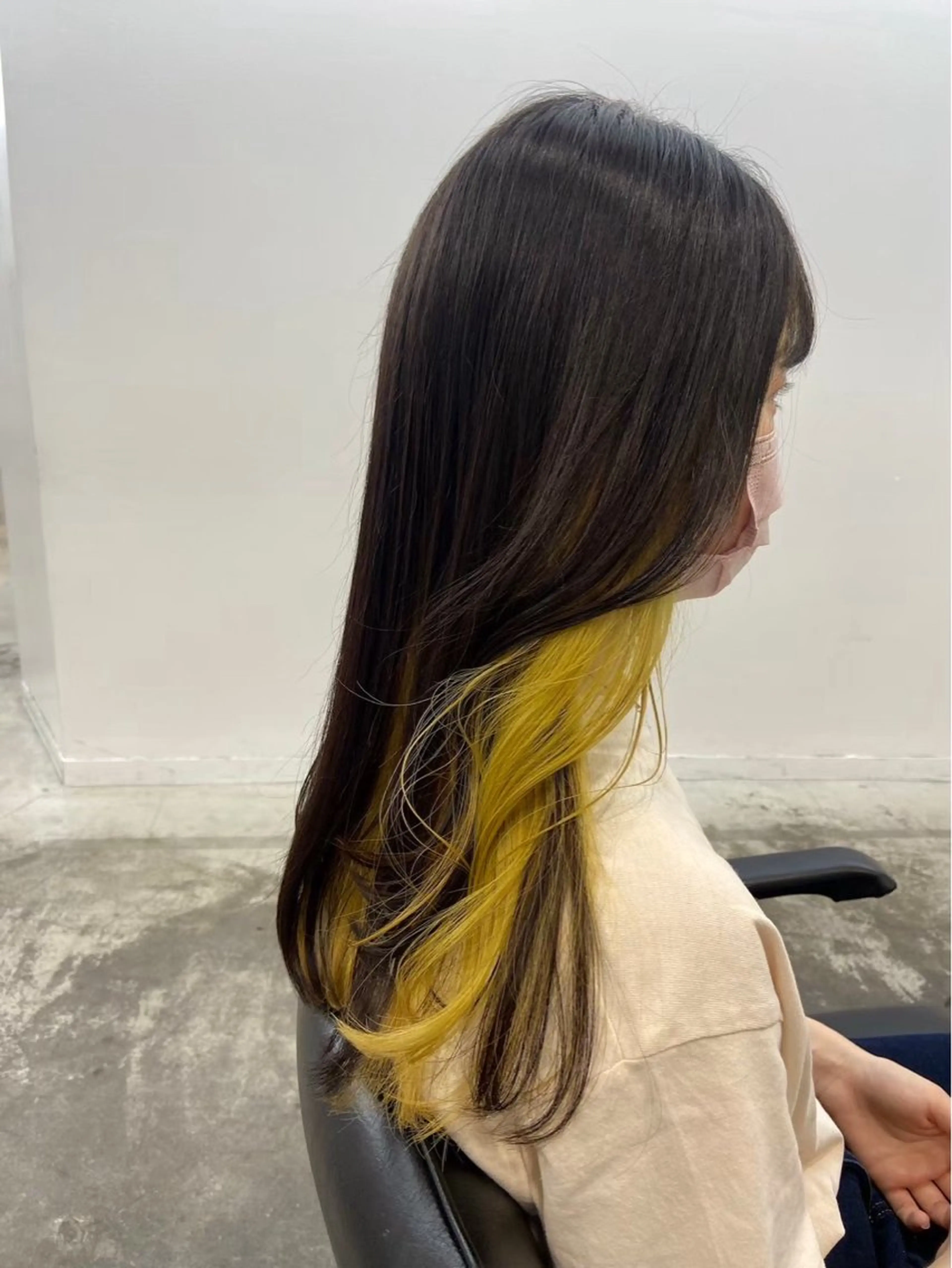 ロング カラー HIKARI🐈‍⬛ ハイトーン×デザインのヘアスタイル