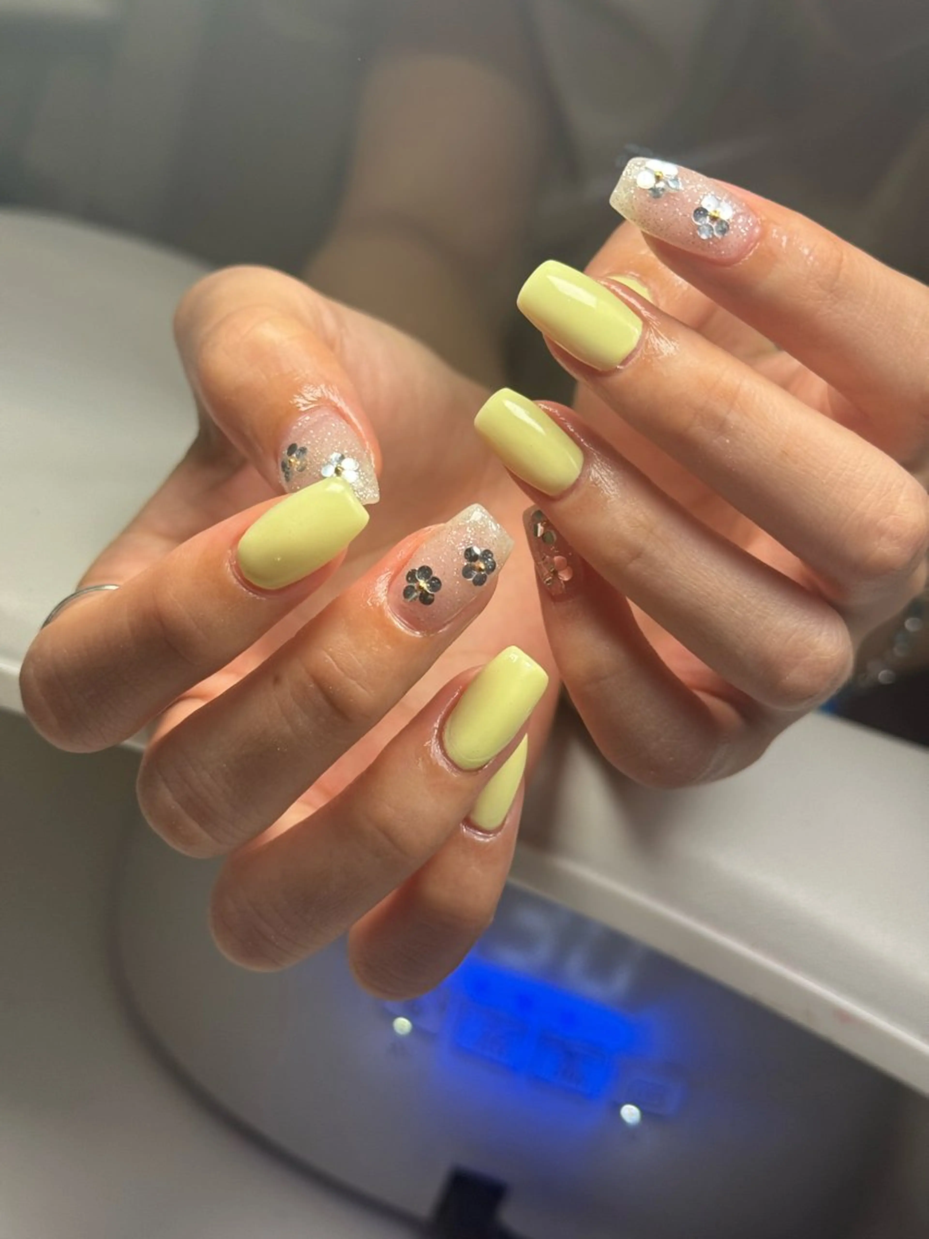 ネイル ハンドネイル Nail Salon L'arc所属・💊大阪/心斎橋 moni🧠のネイルデザイン
