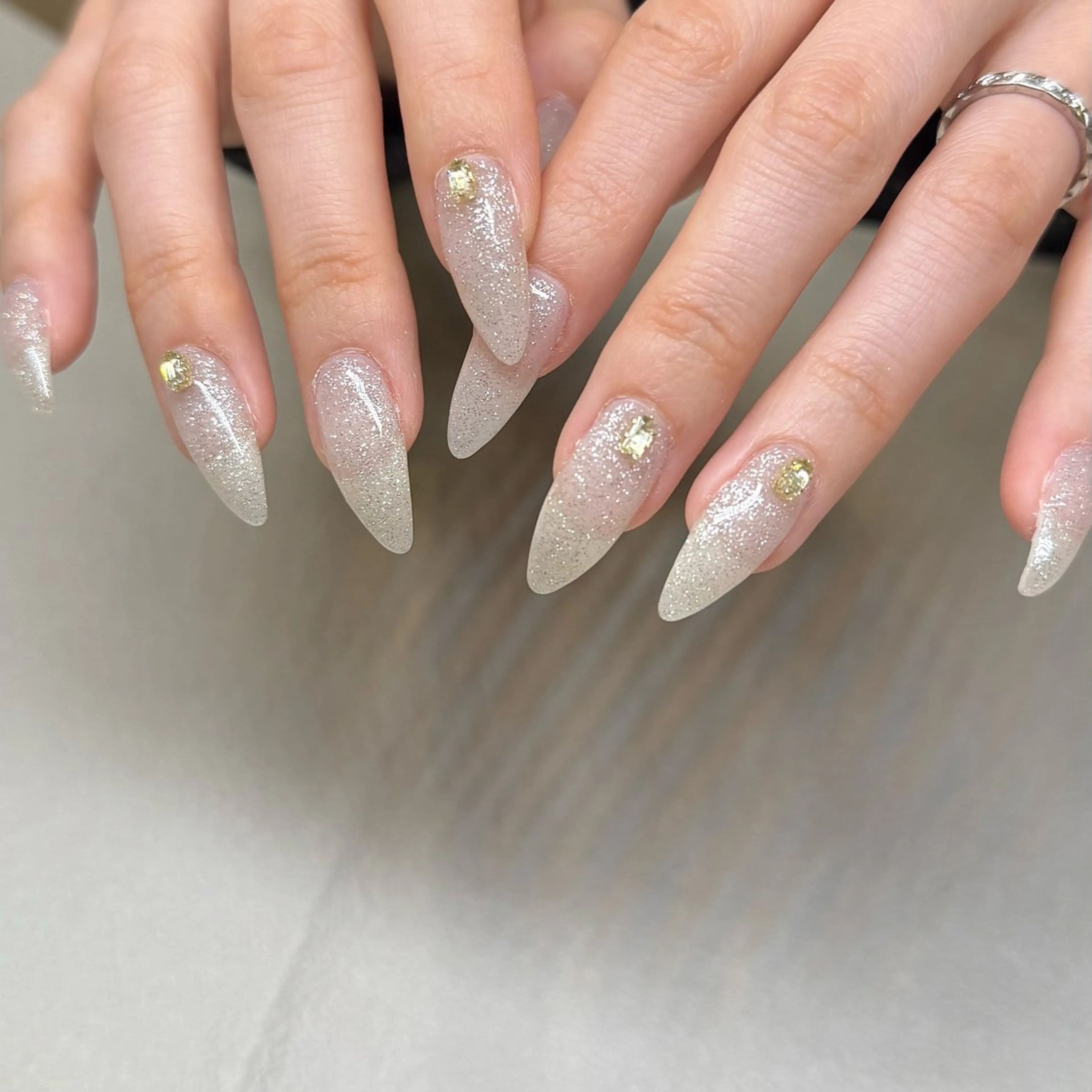 ネイル フラッシュネイル 持ち込み ブライダルネイル ハンドネイル 鶴田୨ৎmaison de NALIのネイルデザイン