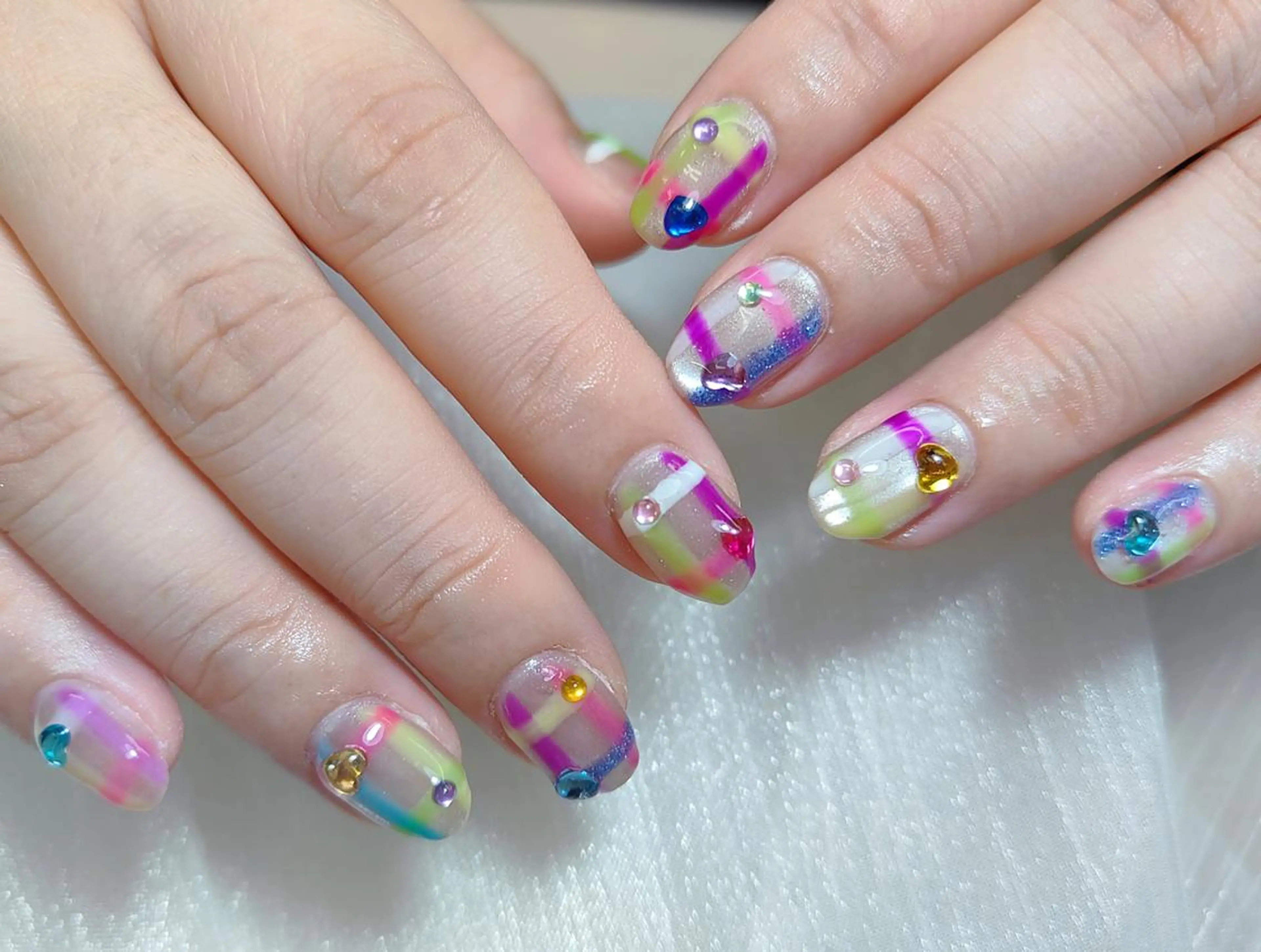 ネイル 佐藤 愛のネイルデザイン