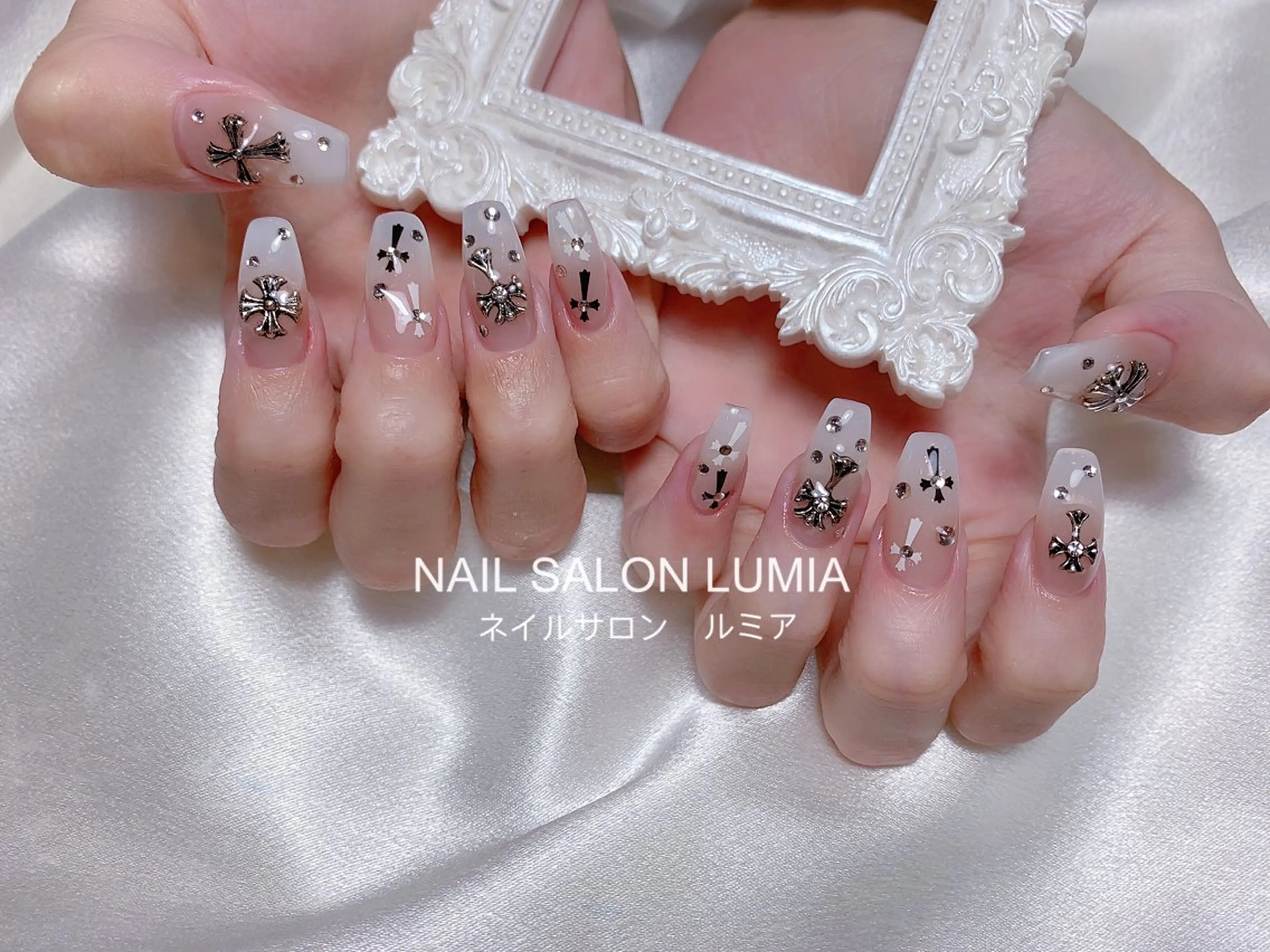 ネイル ハンドネイル ネイルサロン ルミア Lumia 店長のネイルデザイン