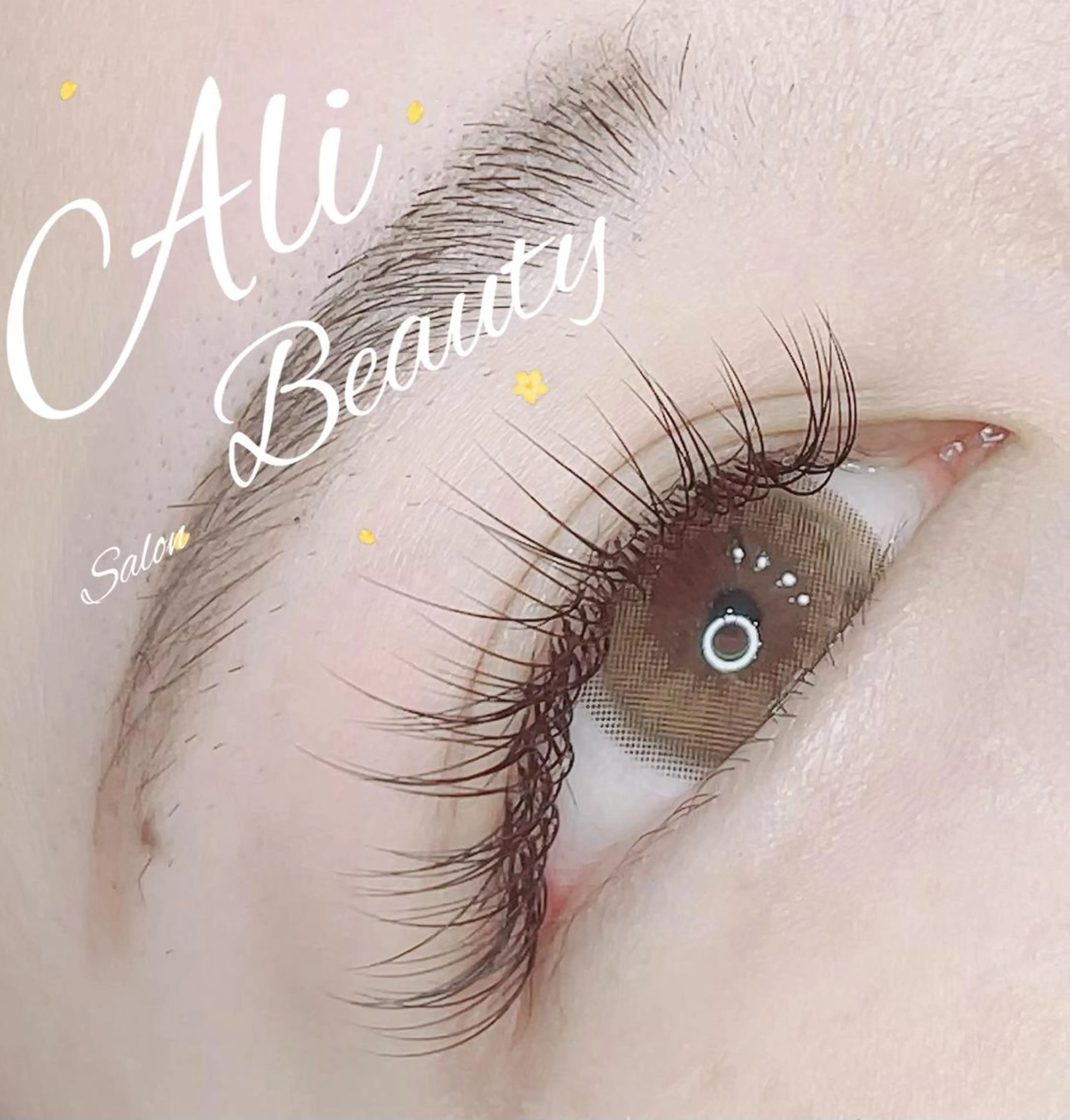 【ワンホンデザイン】フラットラッシュ 160本 上マツエクの写真