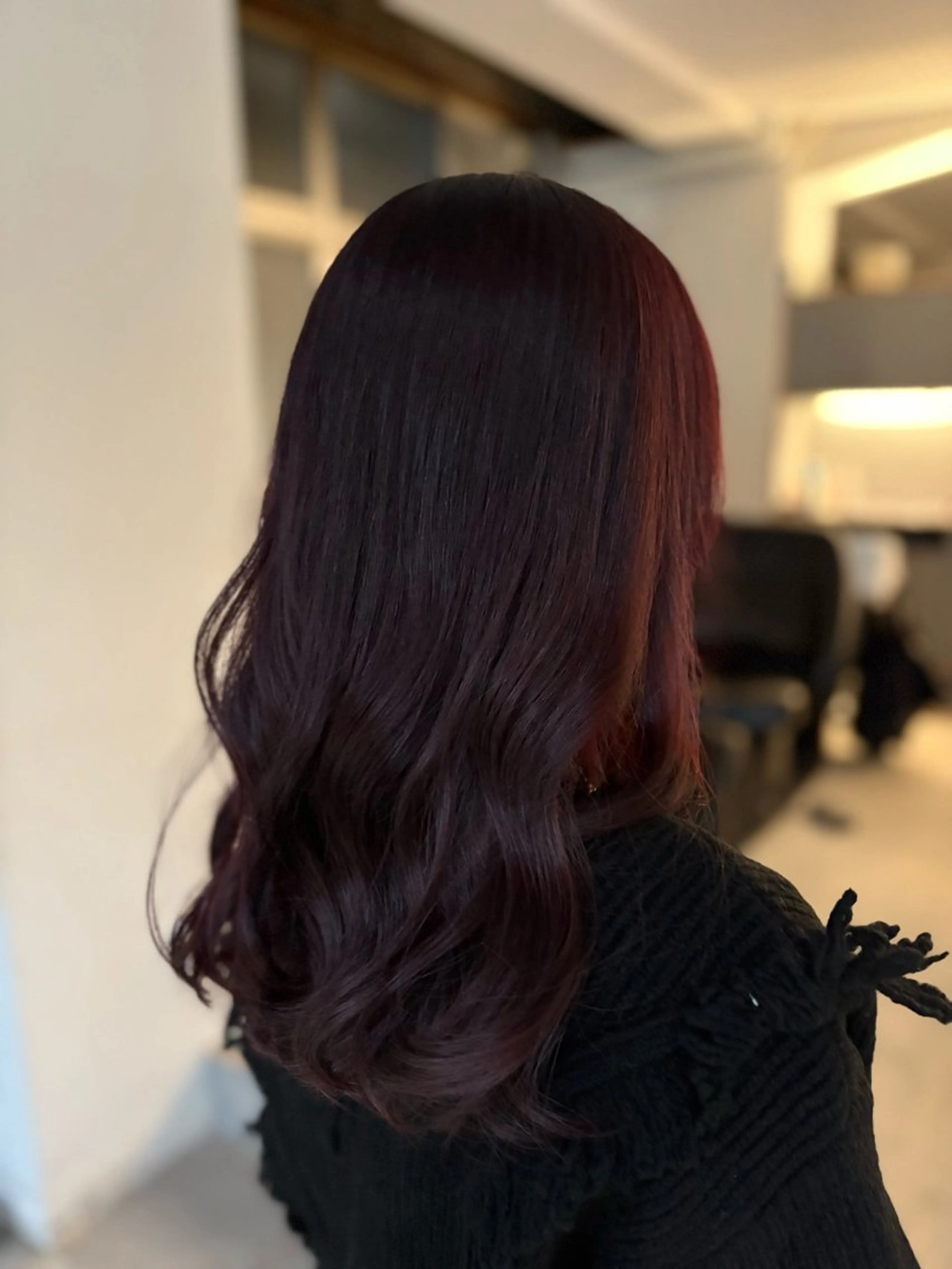 ミディアム カラー ボルドーカラー ヘアカラー 玉置 七海のヘアスタイル