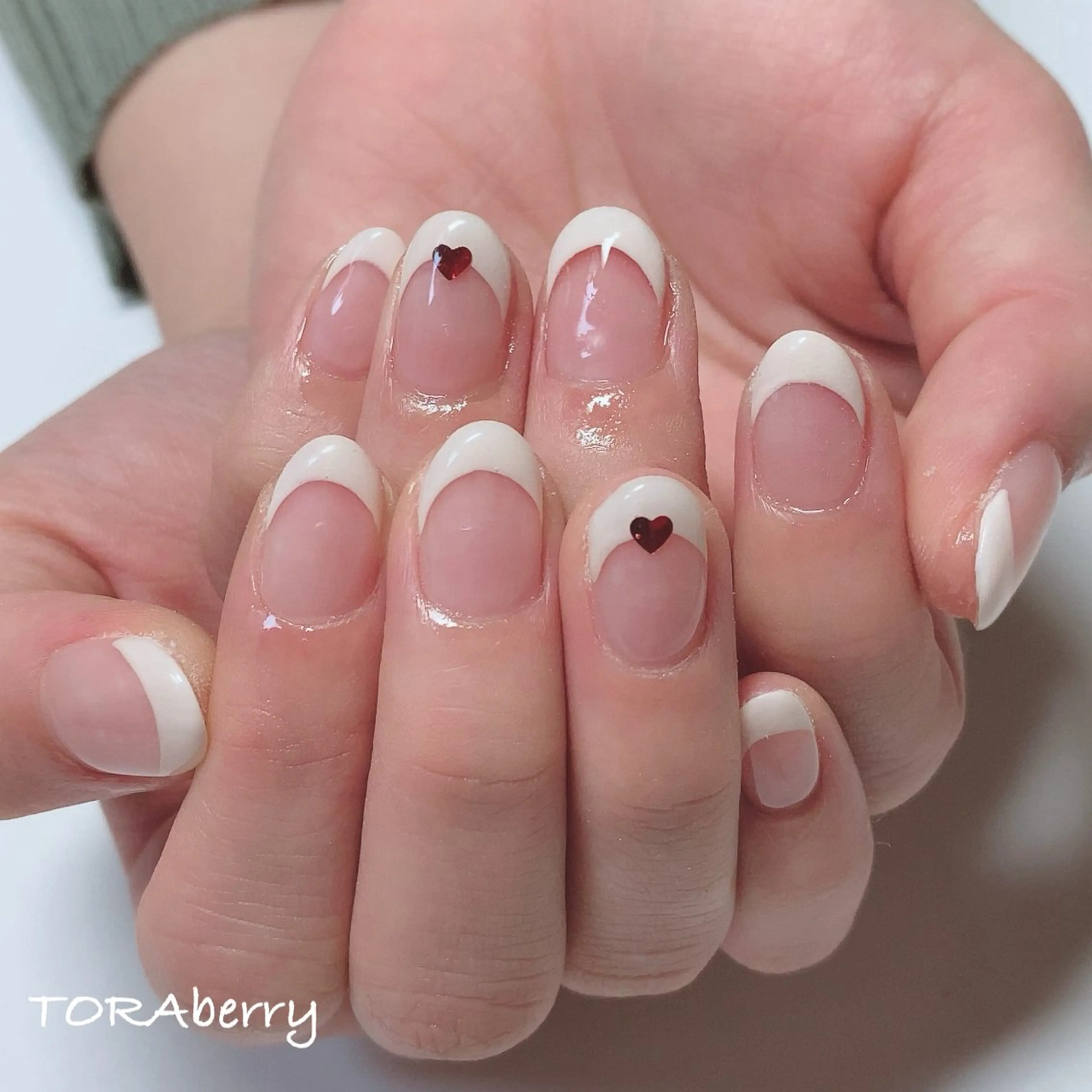 ネイル ハンドネイル ネイリスト なつみのネイルデザイン