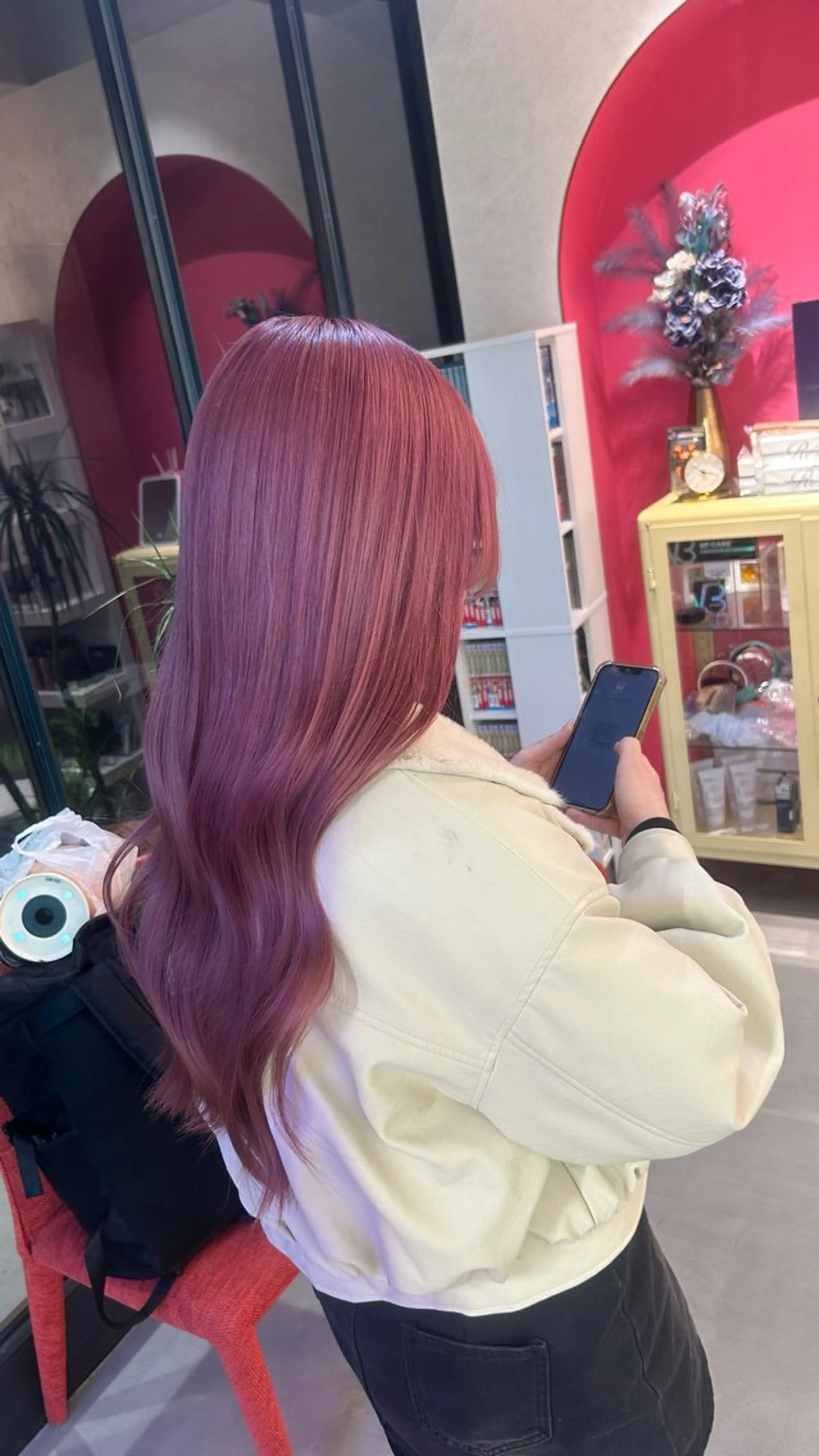 ロング カラー ハイトーンカラー ピンクカラー Maelle 元町【マエル】所属・rococo./ 清穏🌈💗🦋のマツエク・マツパデザイン