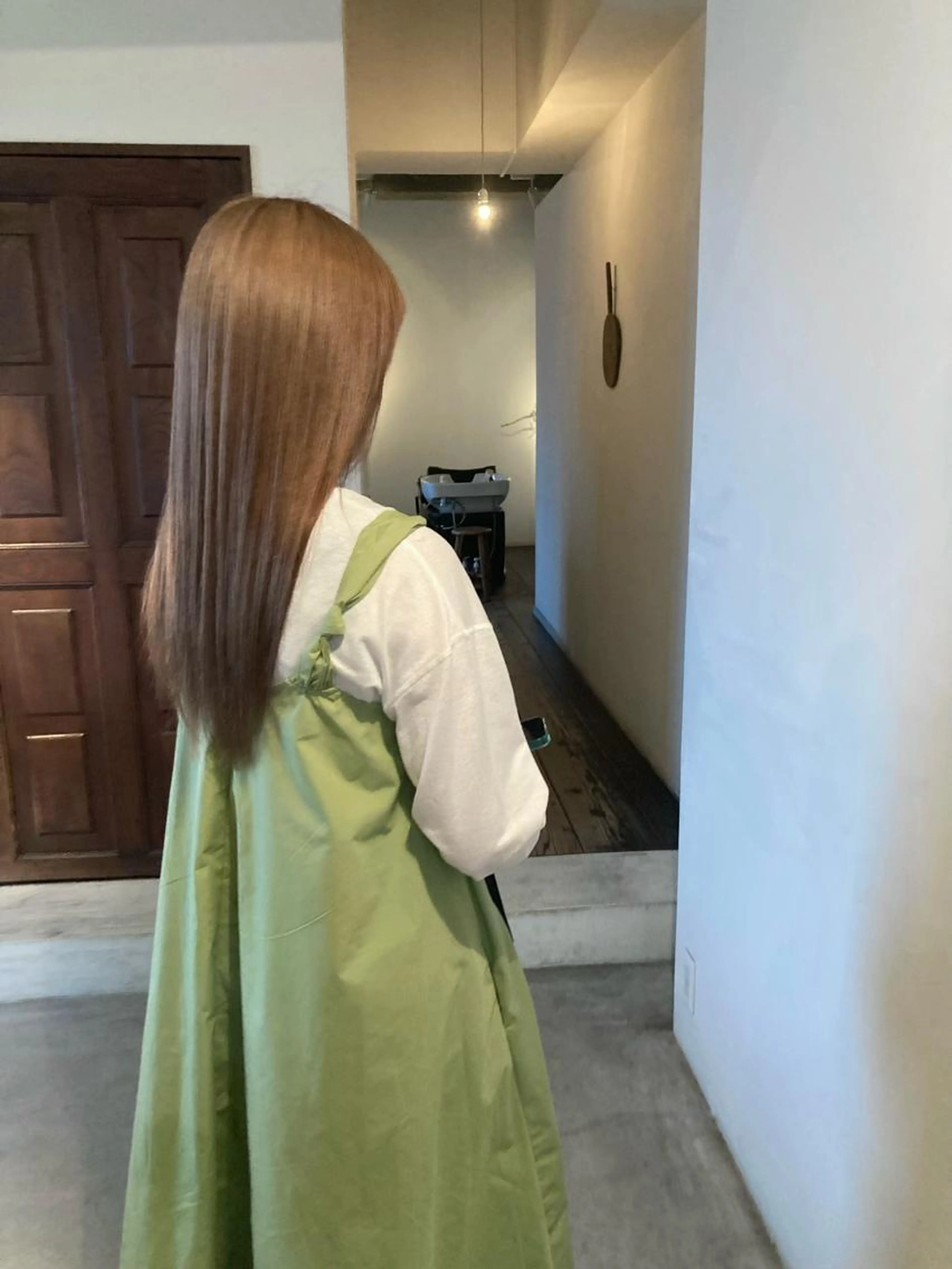 ダブルカラー＋4浴式トリートメント(ブリーチ込み)の写真