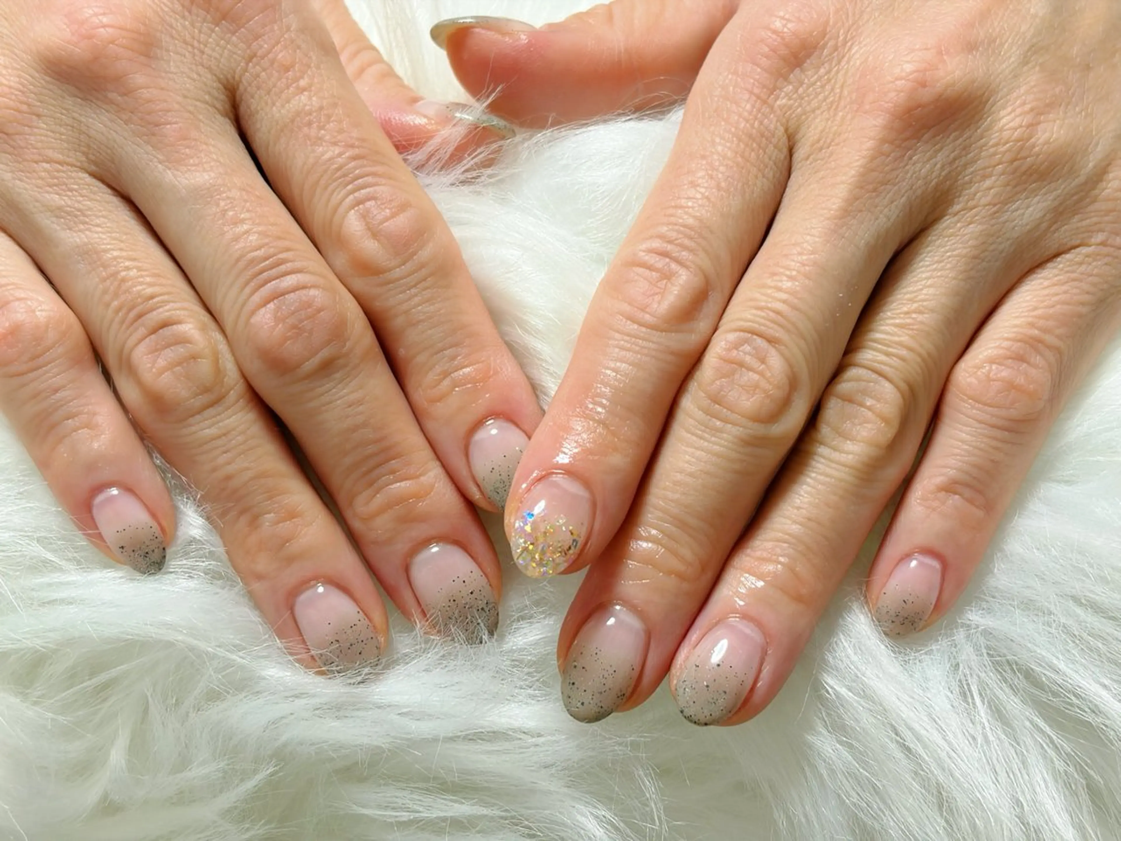 ネイル グラデーション ハンドネイル Maple所属・Maple saronのネイルデザイン