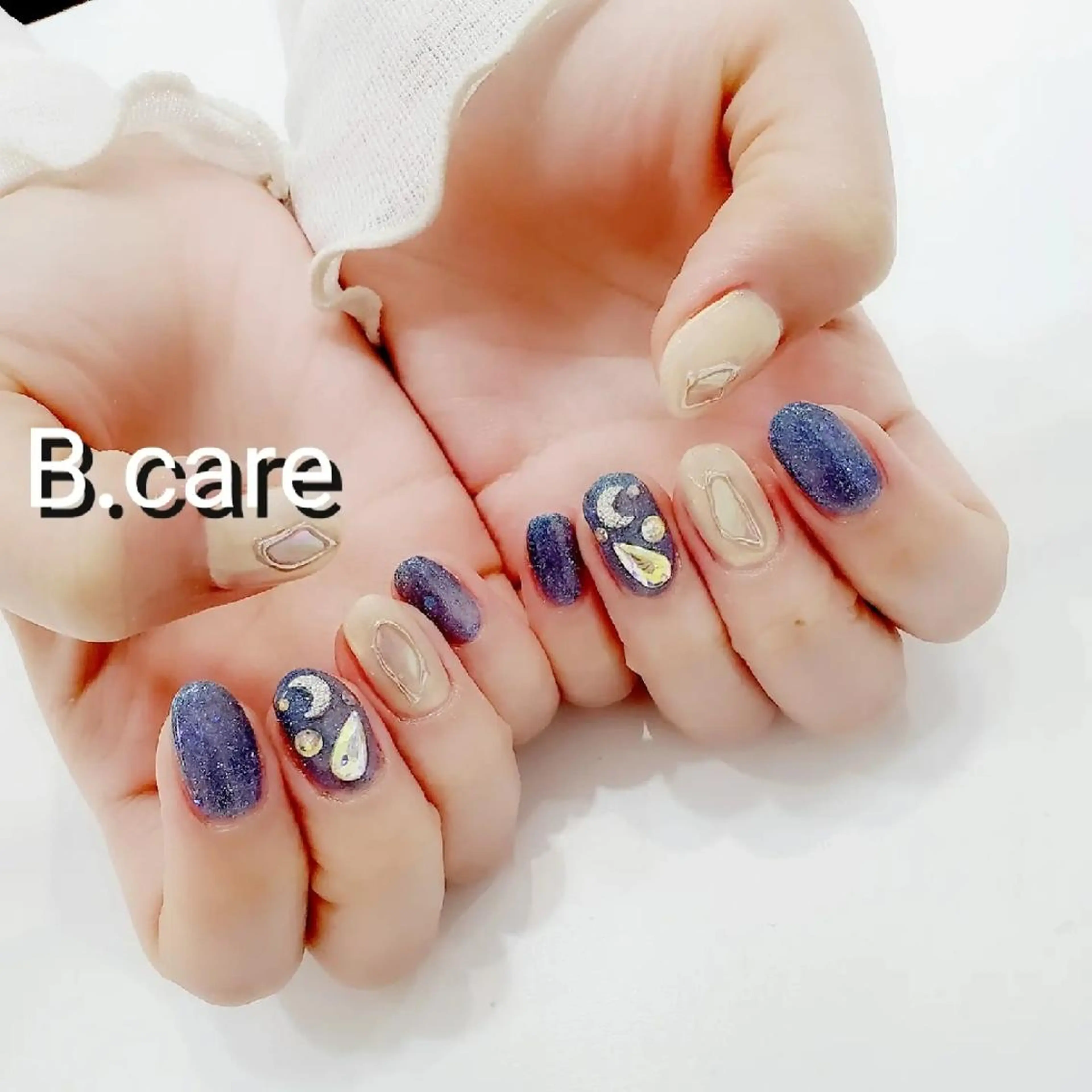 ネイル B.care自由ヶ丘所属・早坂  のネイルデザイン