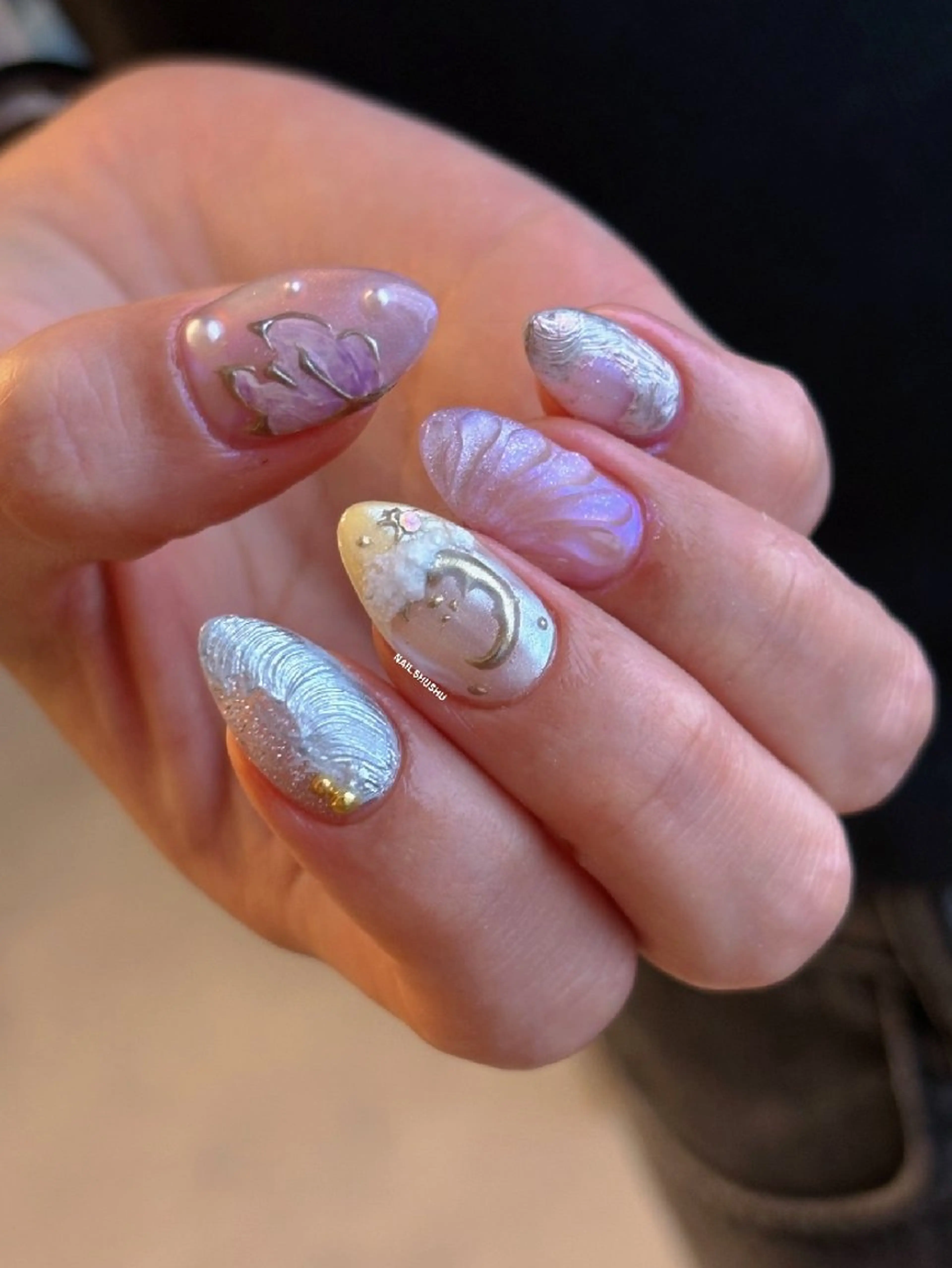 ネイル ハンドネイル 3dパーツ/流行り 👧shushu❤️のネイルデザイン