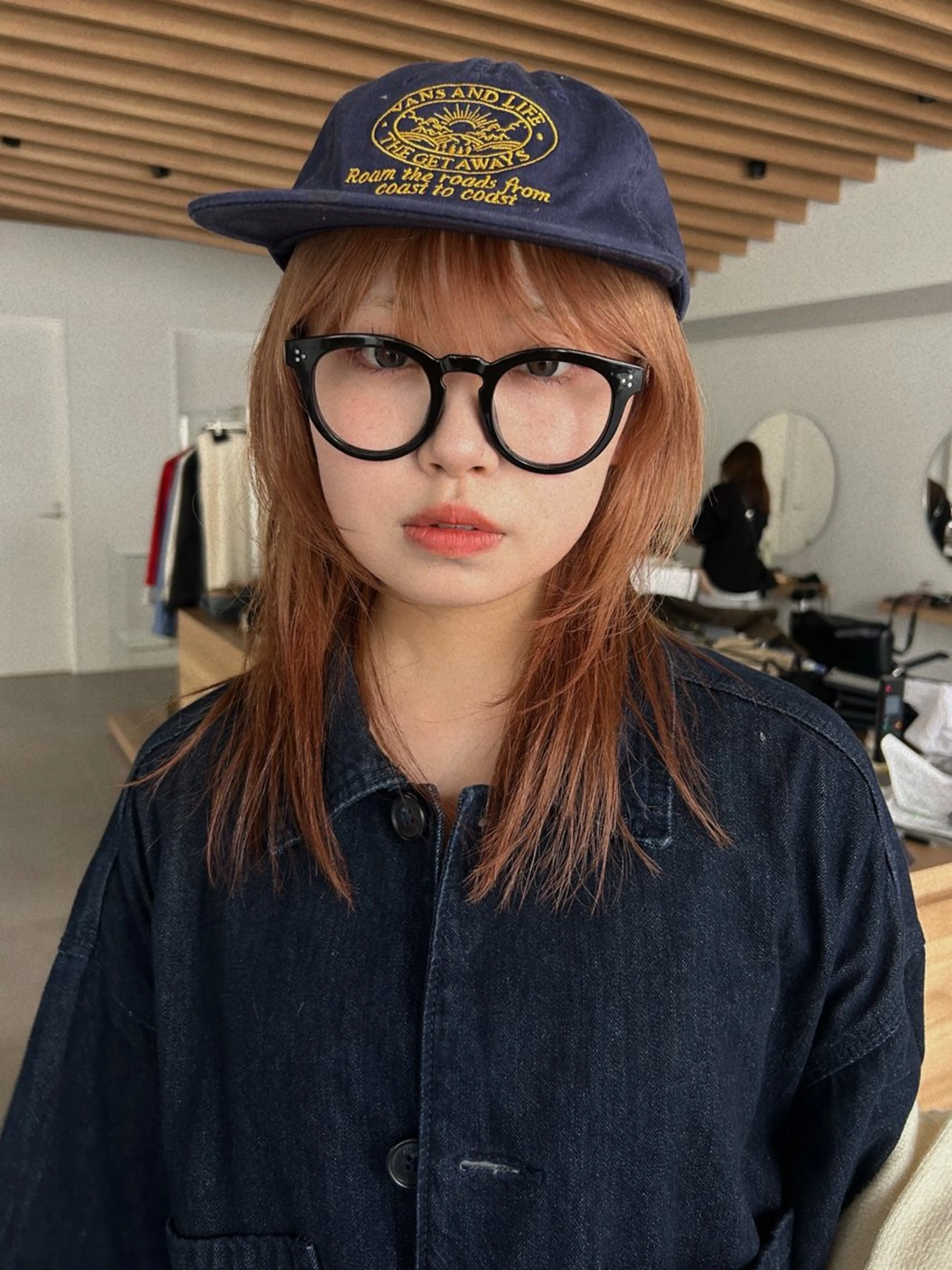 セミロング ヘアカラー 中村 果乃のヘアスタイル