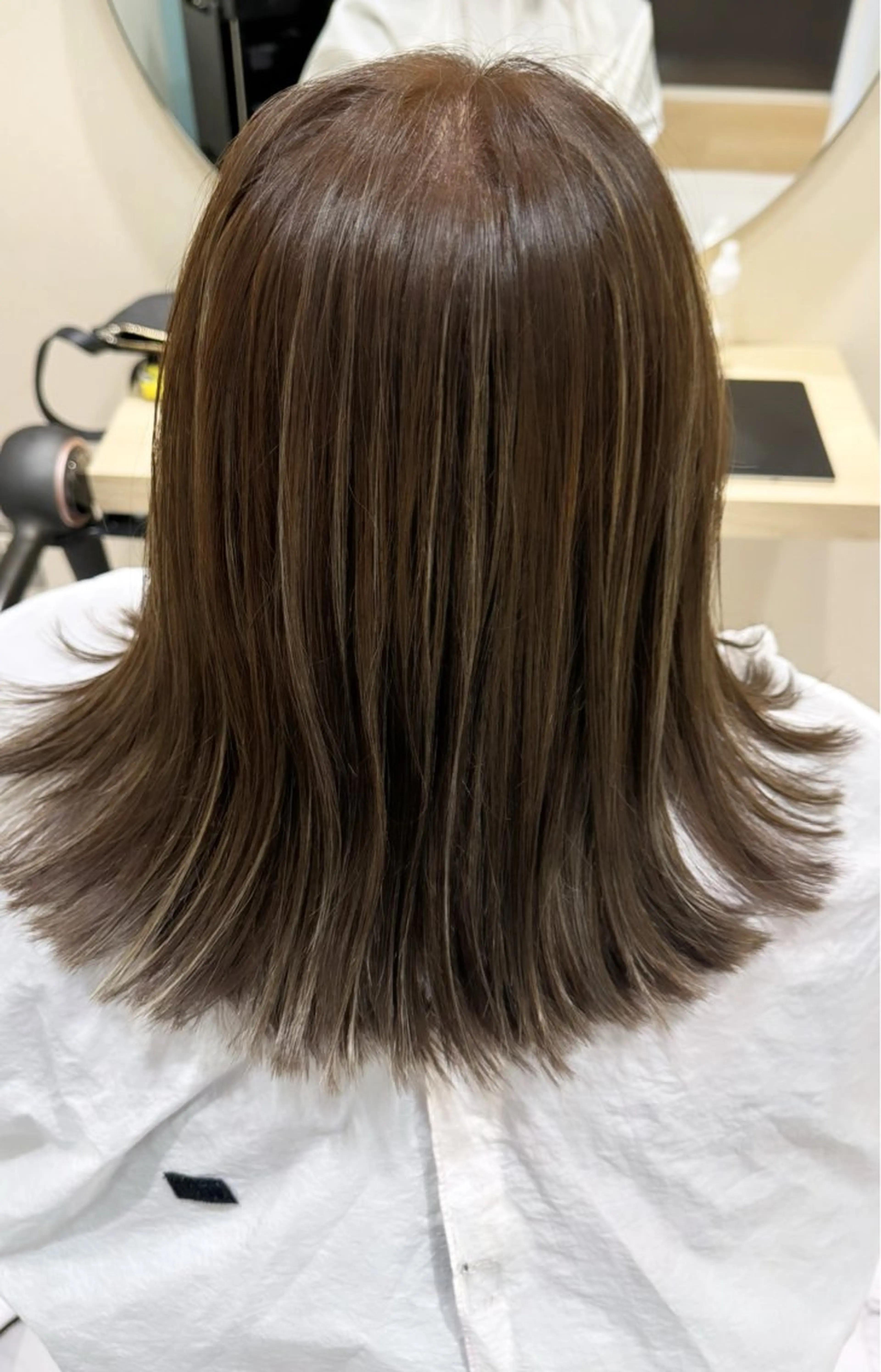 ミディアム ハイライト カット ヘアカラー トリートメント 丹野 圭太のヘアスタイル