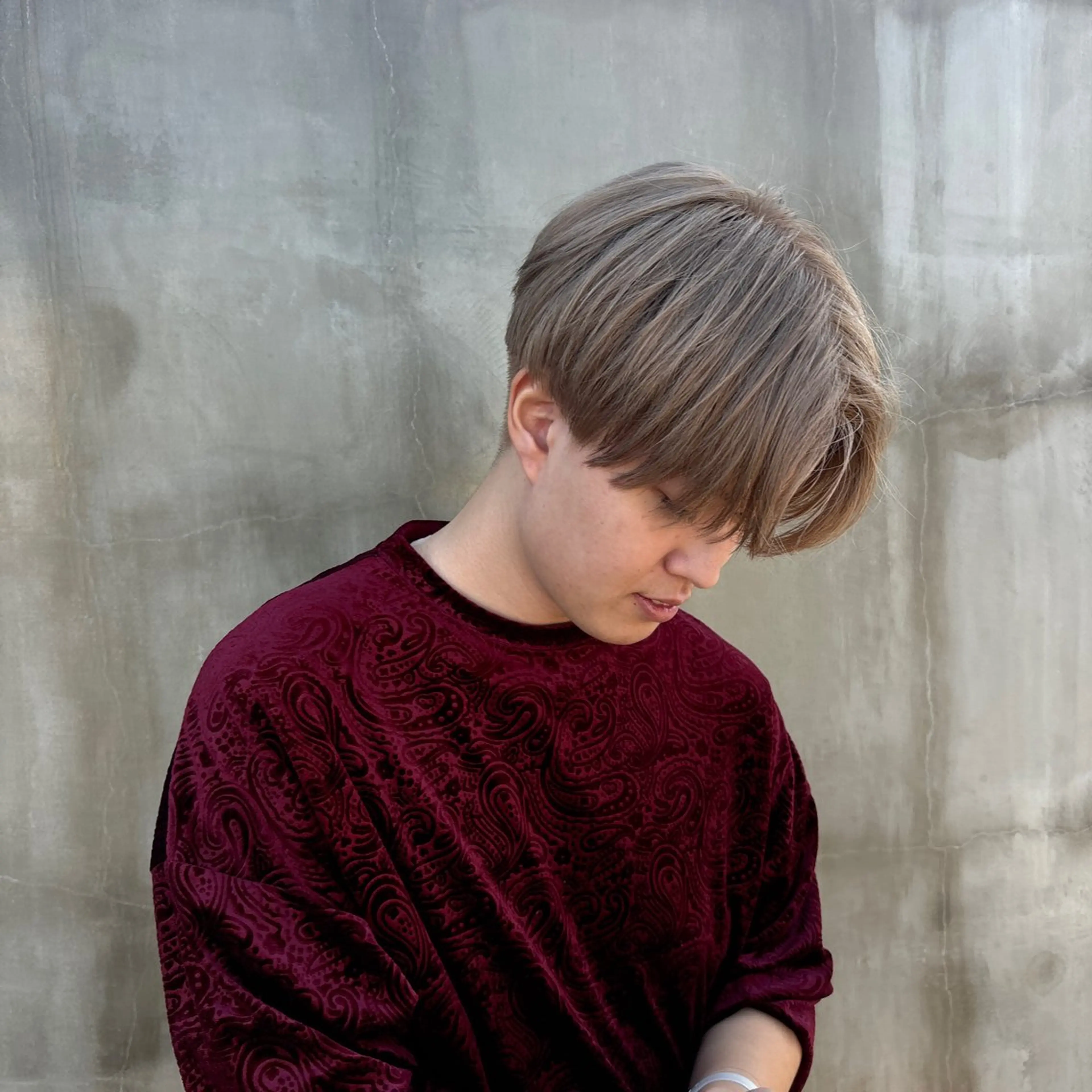 カラー ベージュカラー ホワイトベージュ ヘアカラー 小木曽 里華のヘアスタイル