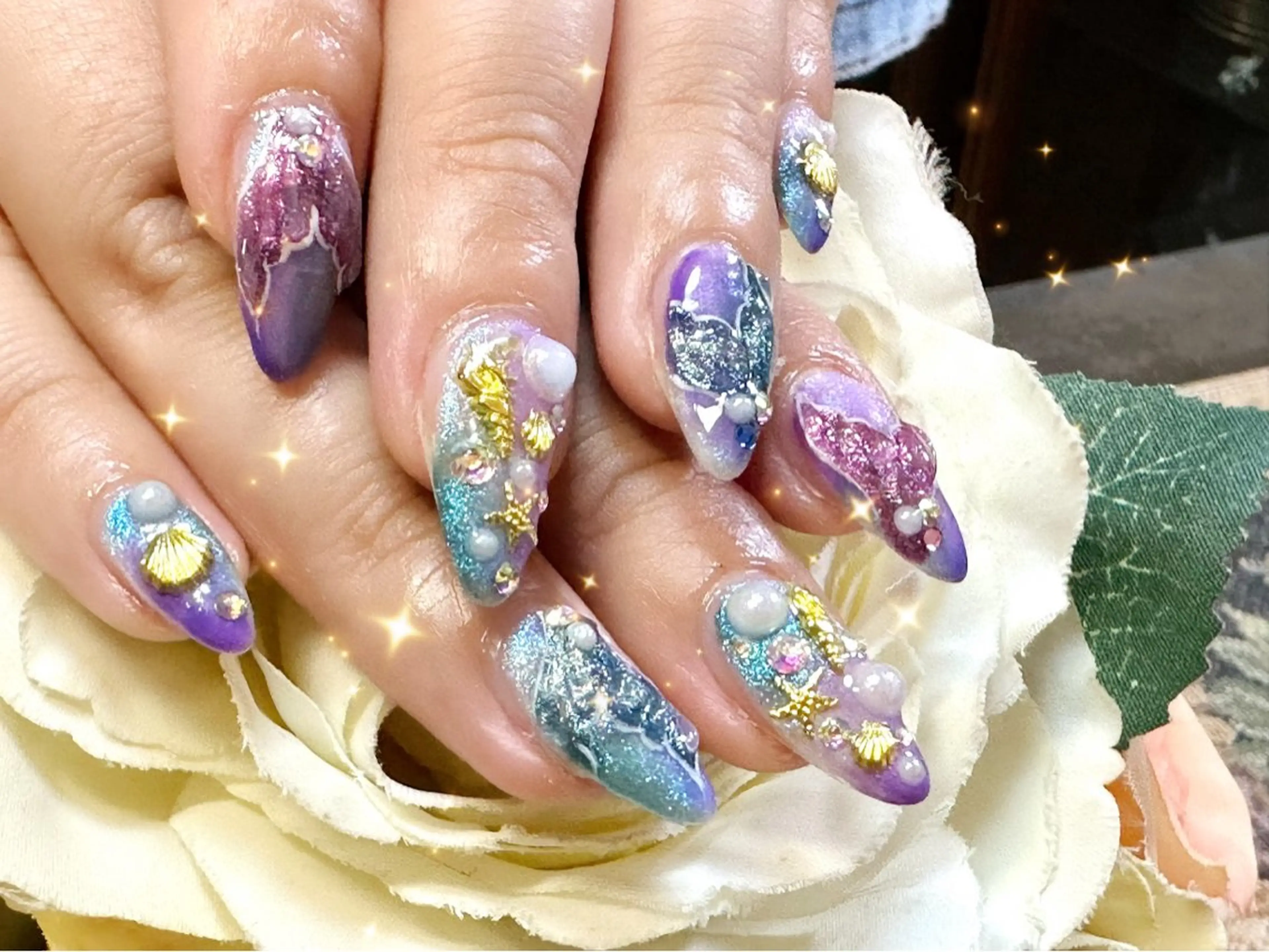 ネイル サロンドラフィーユ LAFEUILLEのネイルデザイン