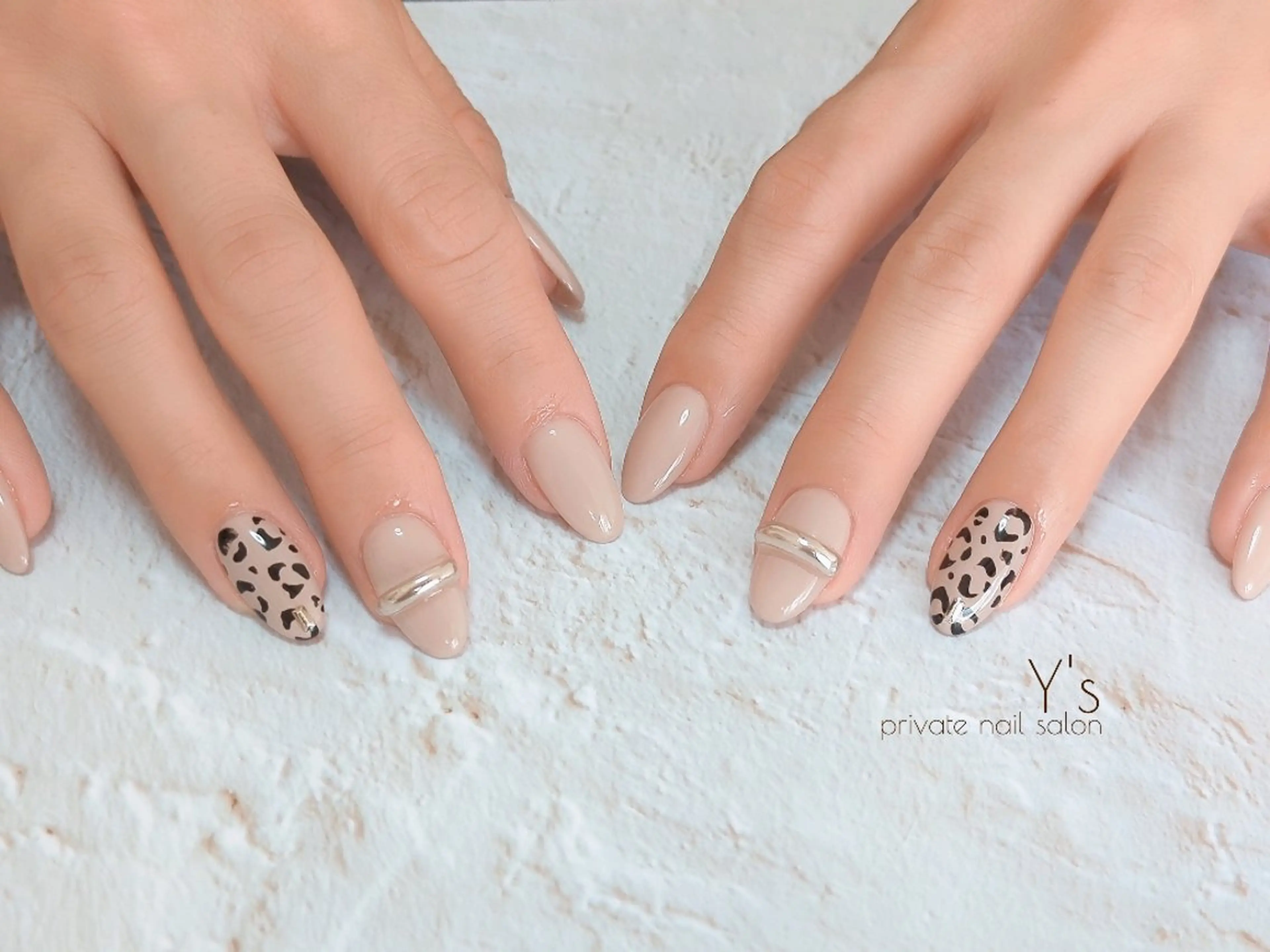 ネイル ハンドネイル YUMI NAGAI  のネイルデザイン