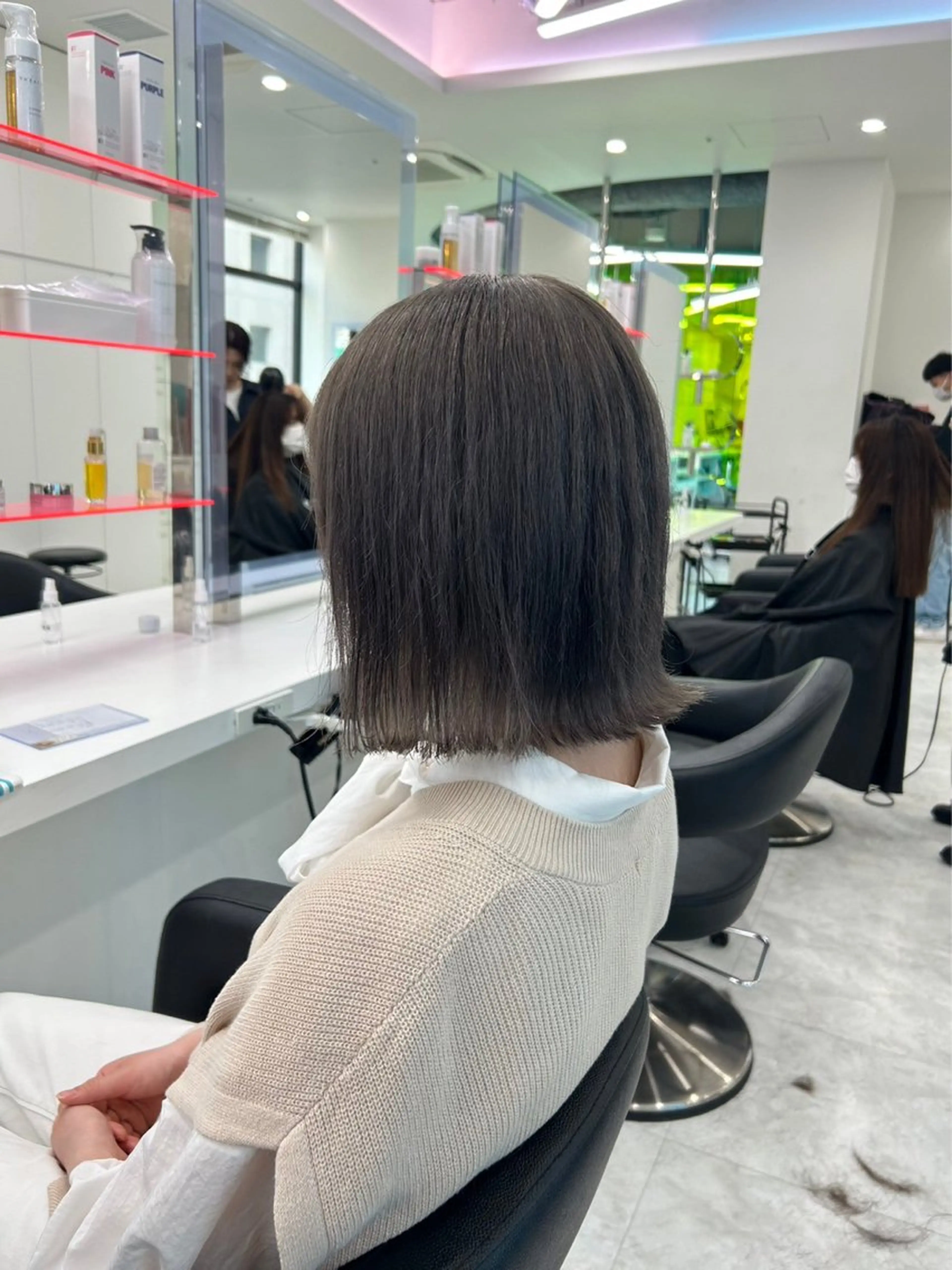 ショート カラー ヘアアレンジ 韓国レイヤー＆ピンク 艶髪🩶maikoのヘアスタイル