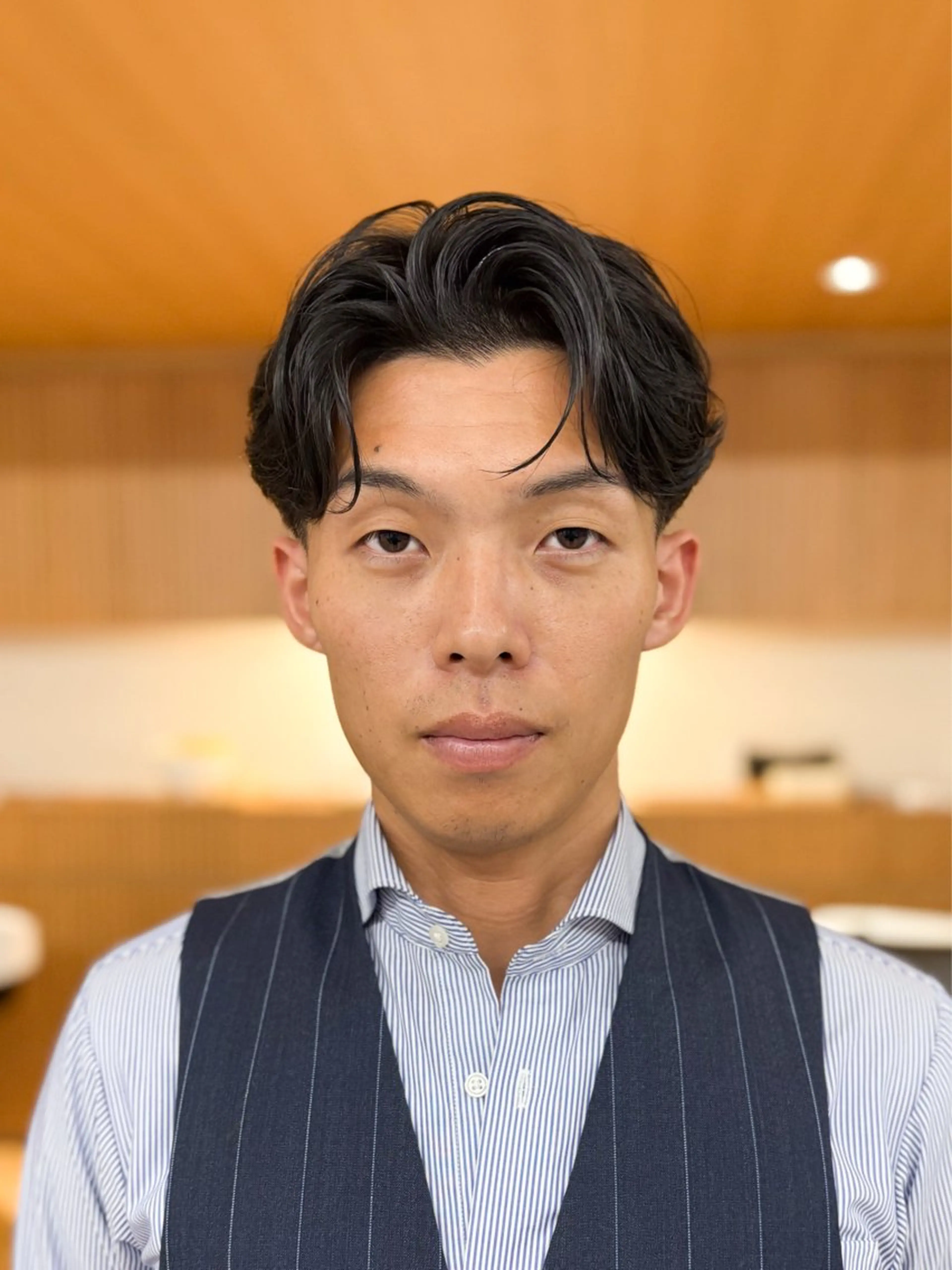 ショート パーマ メンズ ビジネス 縮毛矯正 カット 縮毛矯正 【メンズ縮毛矯正】 FILMS  軍司のヘアスタイル