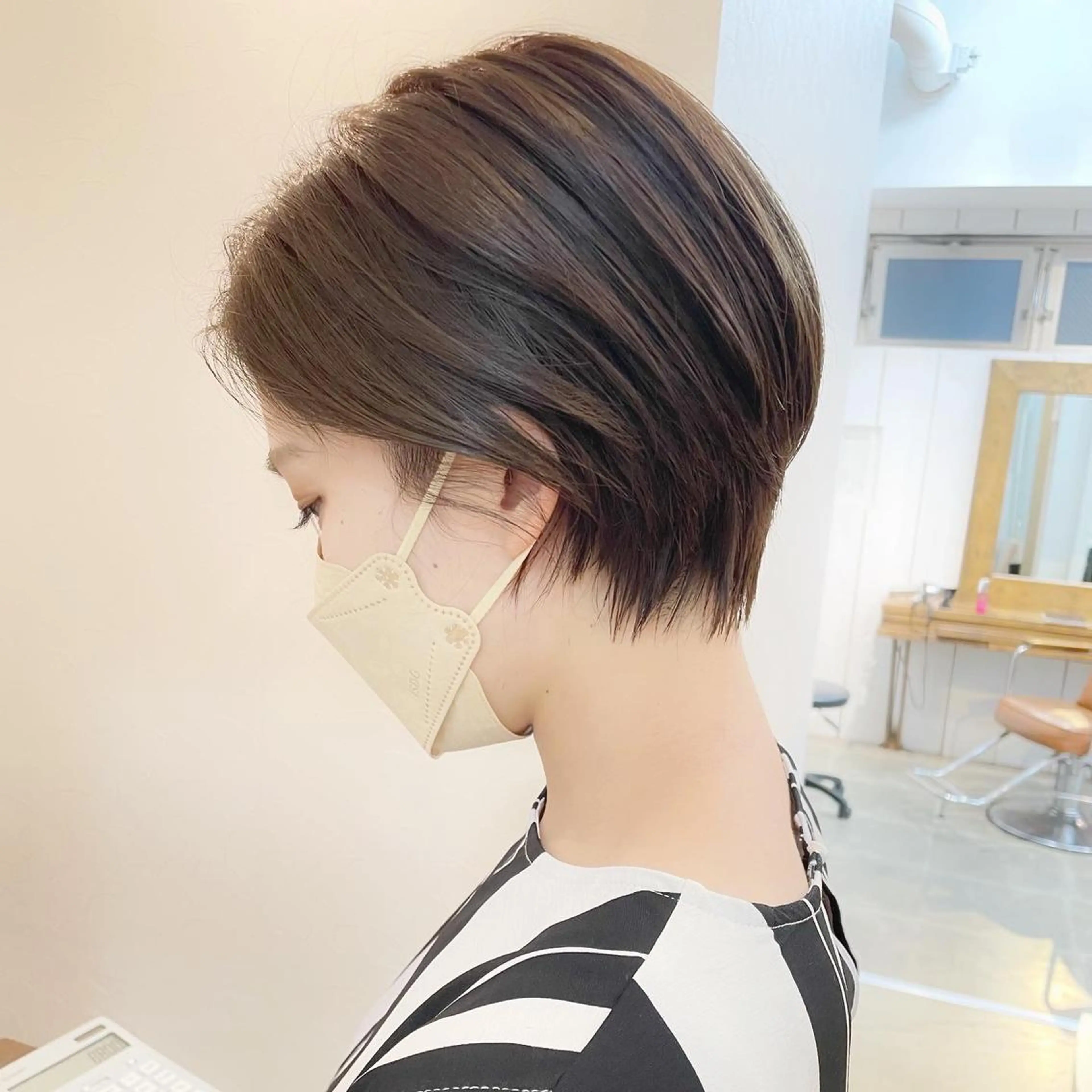 ショート カラー ショートボブ ボブ レイヤーカット ショートヘア カット ヘアカラー newline銀座所属・👑銀座ショート/ 絶壁補正/金子涼👑のヘアスタイル