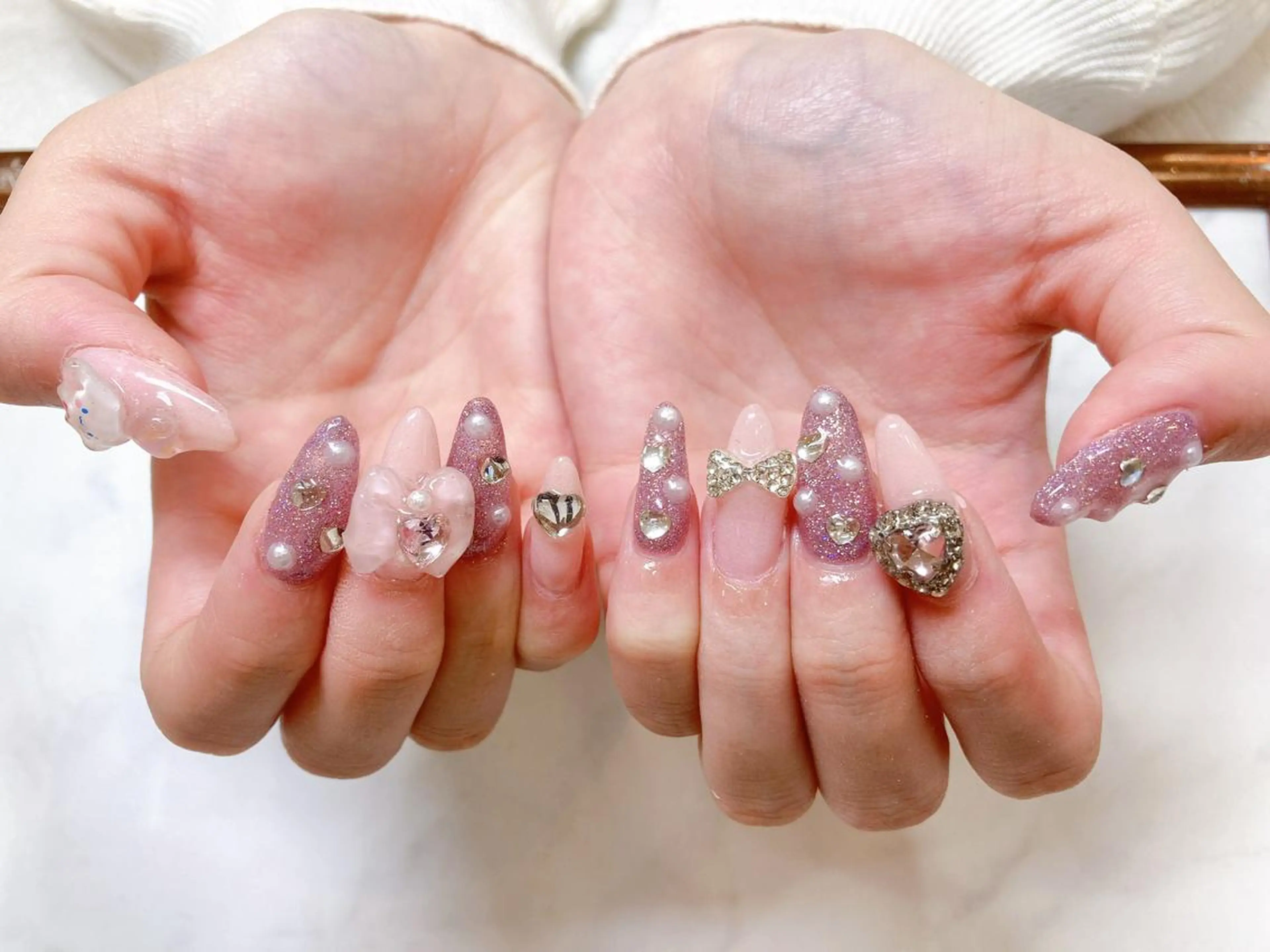 ネイル SOARE🤍 🤍のネイルデザイン