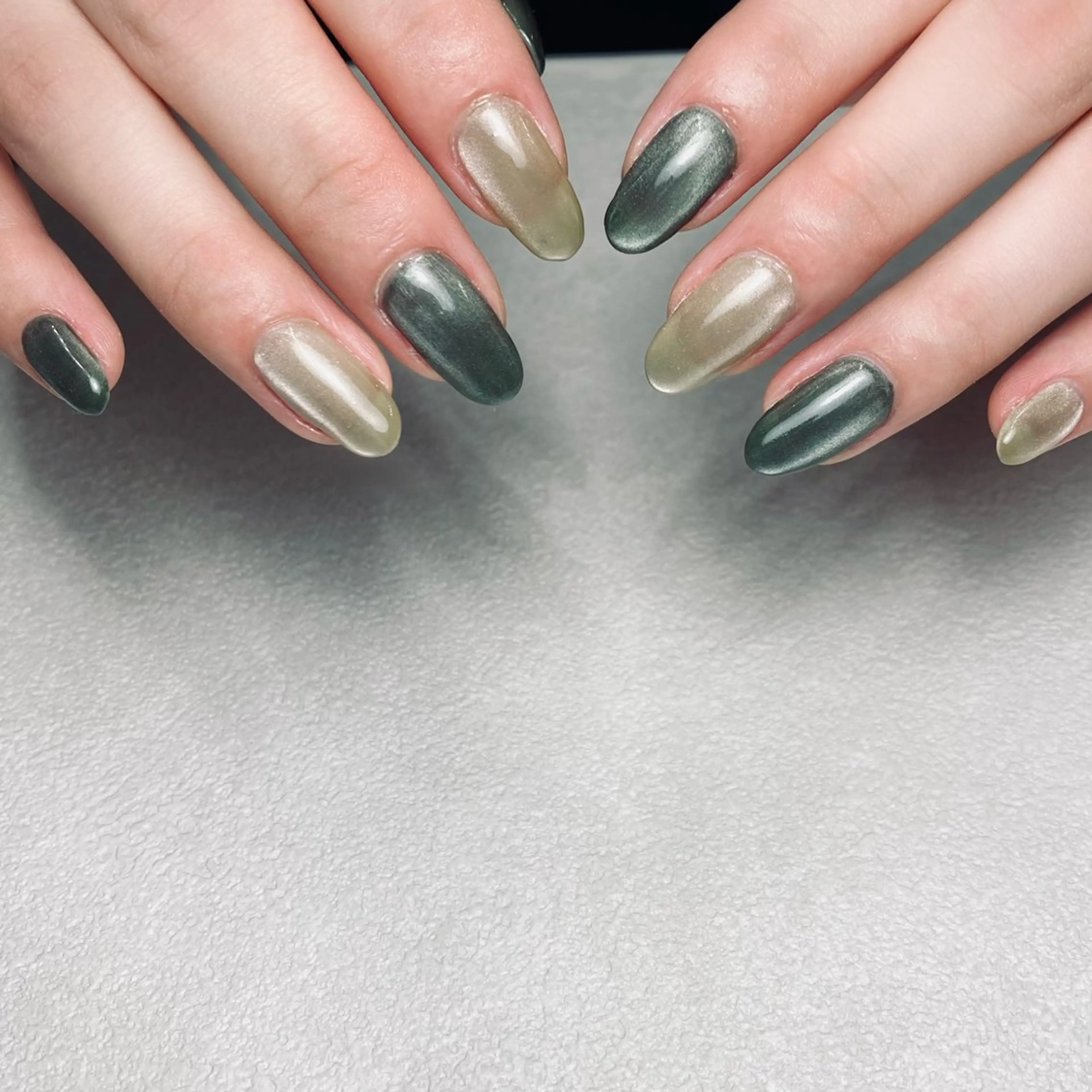 ネイル amu所属・かおる KAORUのネイルデザイン