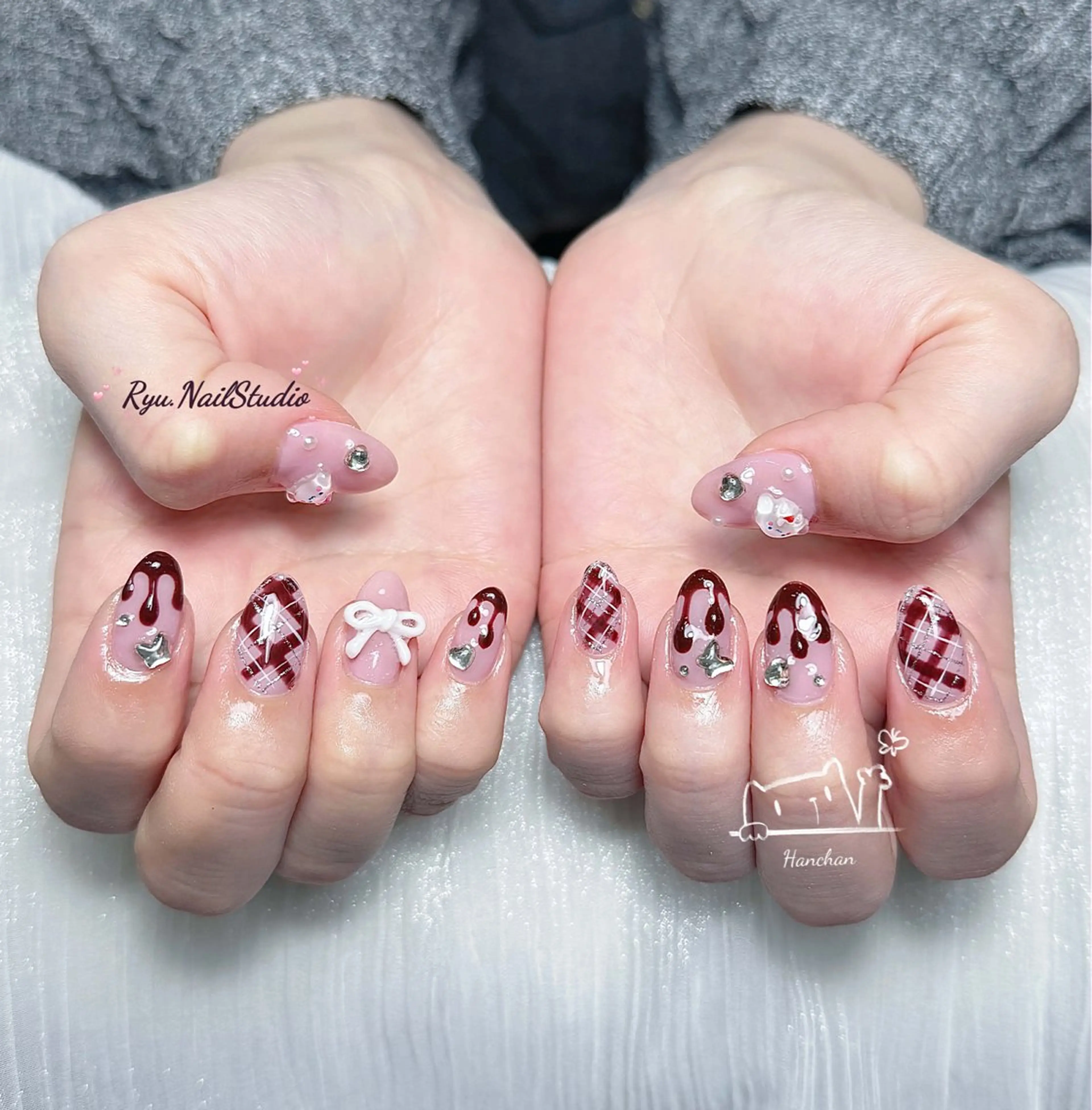 ネイル アートネイル ジェルネイル マグネットネイル ニュアンスネイル シンプルネイル ハンドネイル Ryunail所属・Ryu Nail NekoChanのネイルデザイン