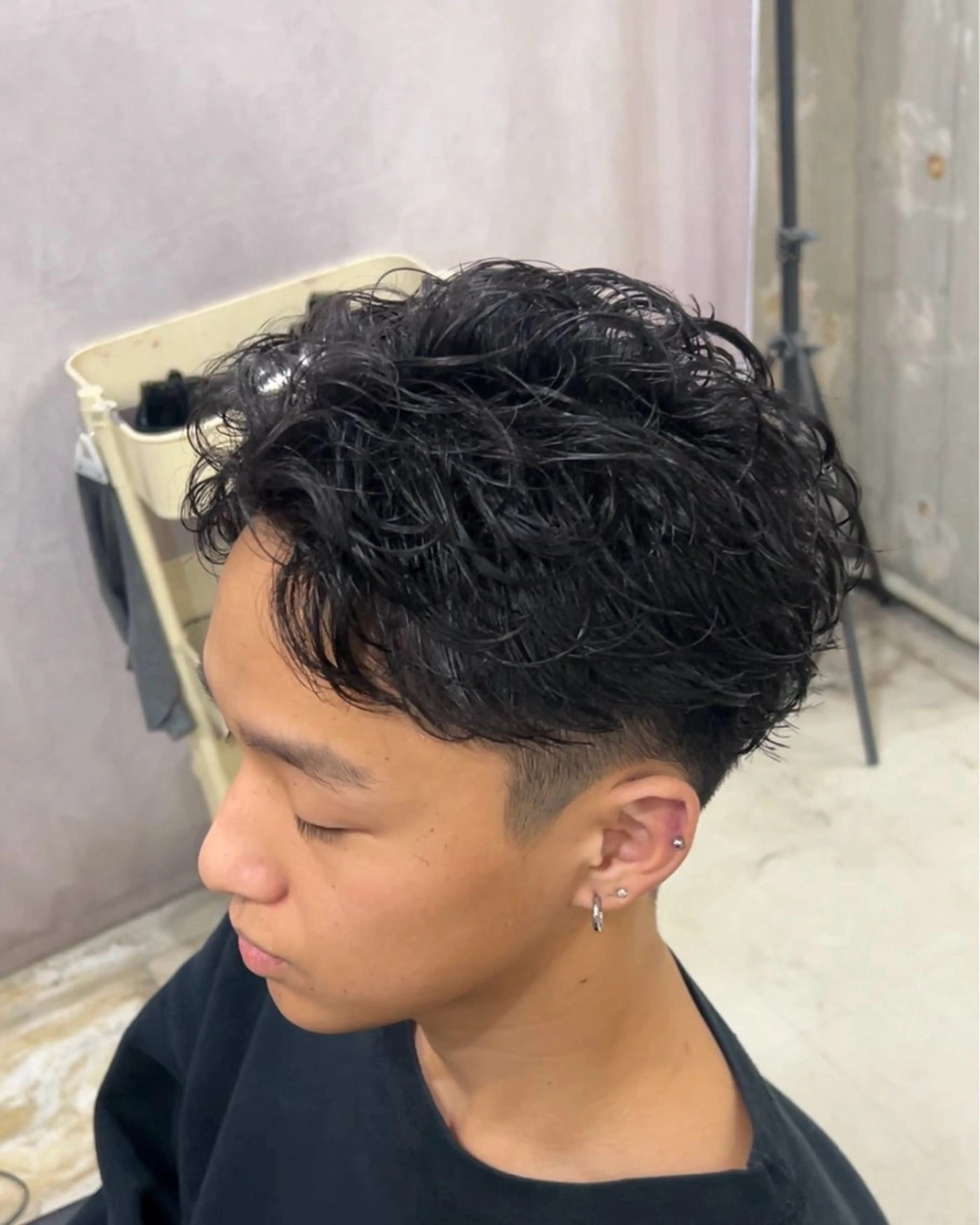 カラー パーマ メンズ カット パーマ RACCOON.TOKYO 渋谷店所属・メンズカット🐺 パーマ特化🔥舜のヘアスタイル