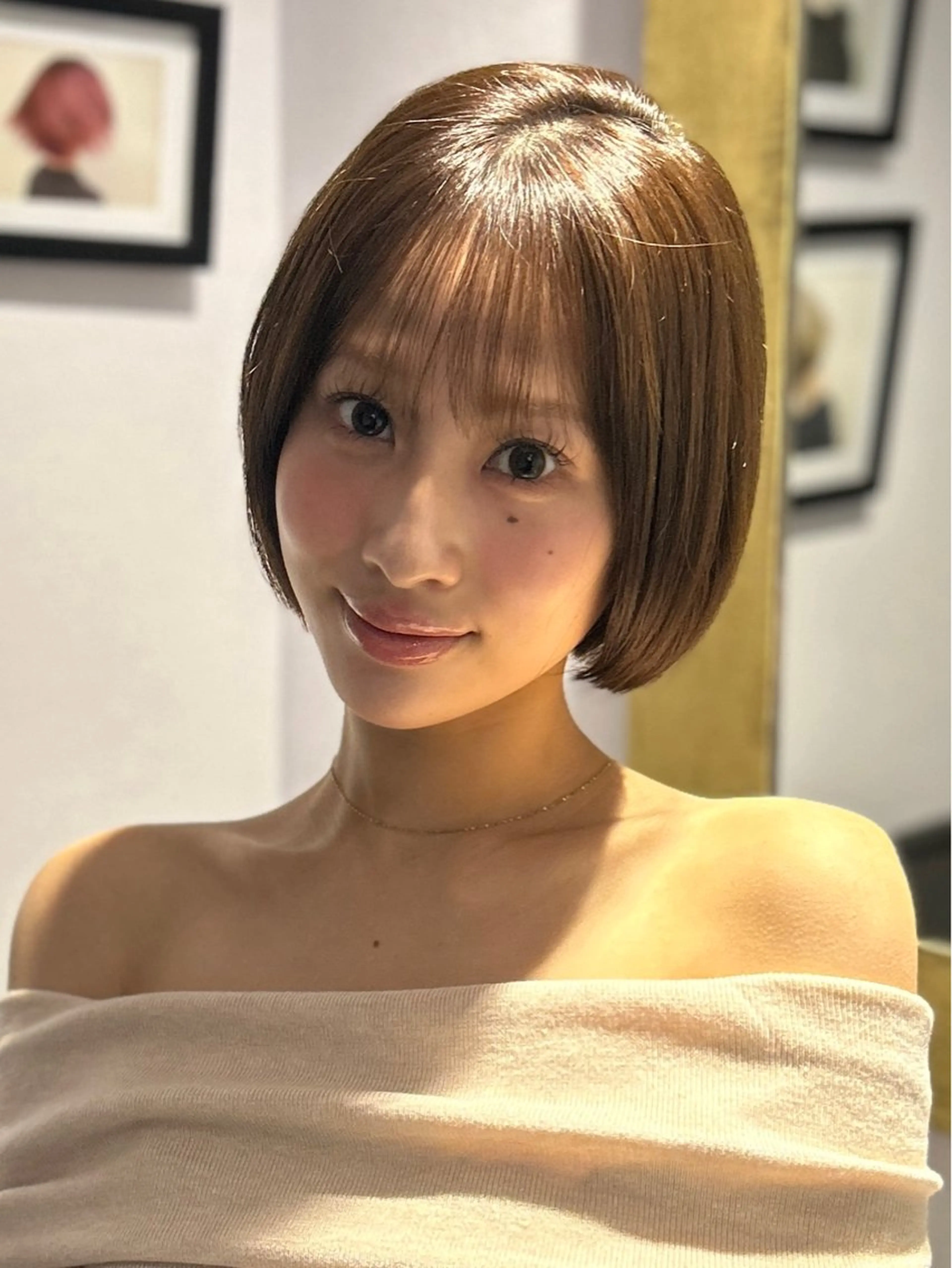 ショート レイヤー×ツヤカラー 渋谷/kougaのヘアスタイル