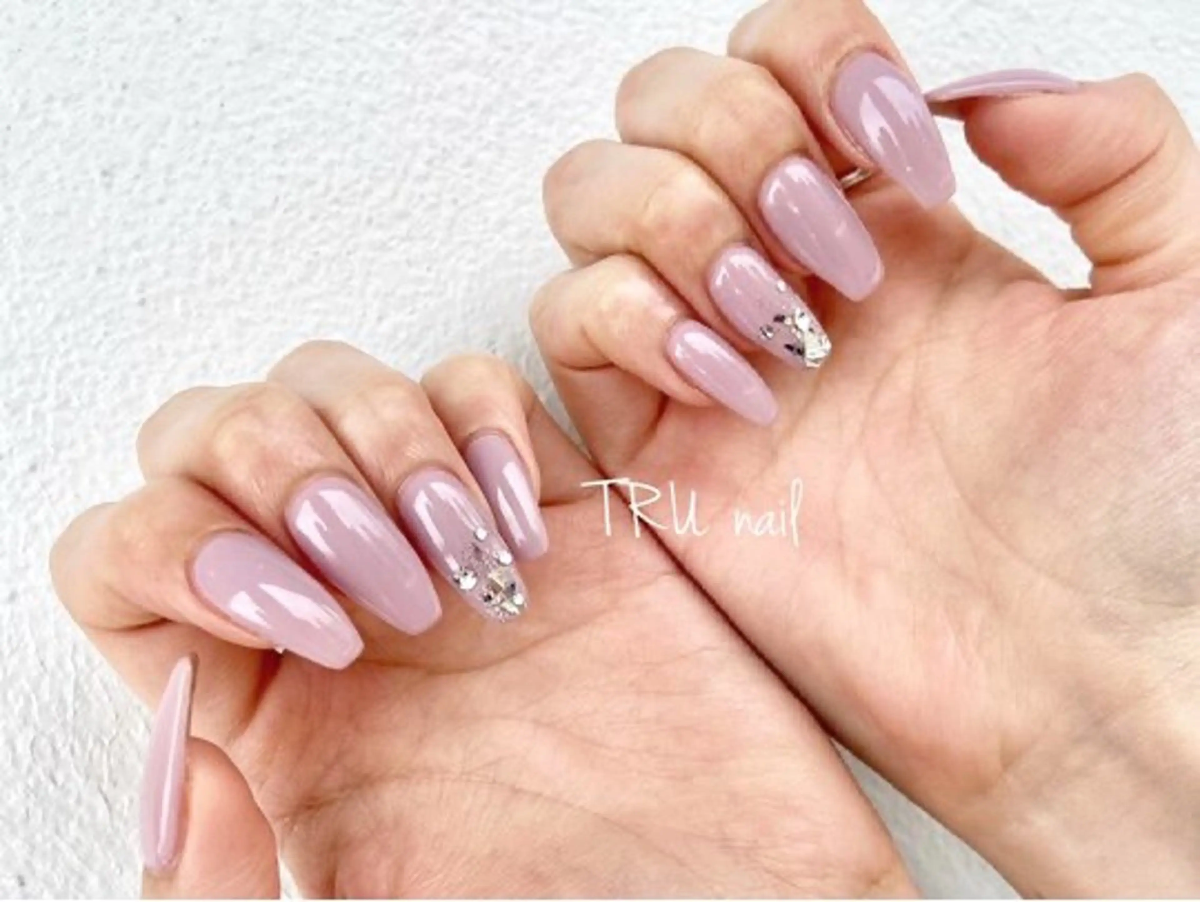 ネイル 萩原 里奈のネイルデザイン