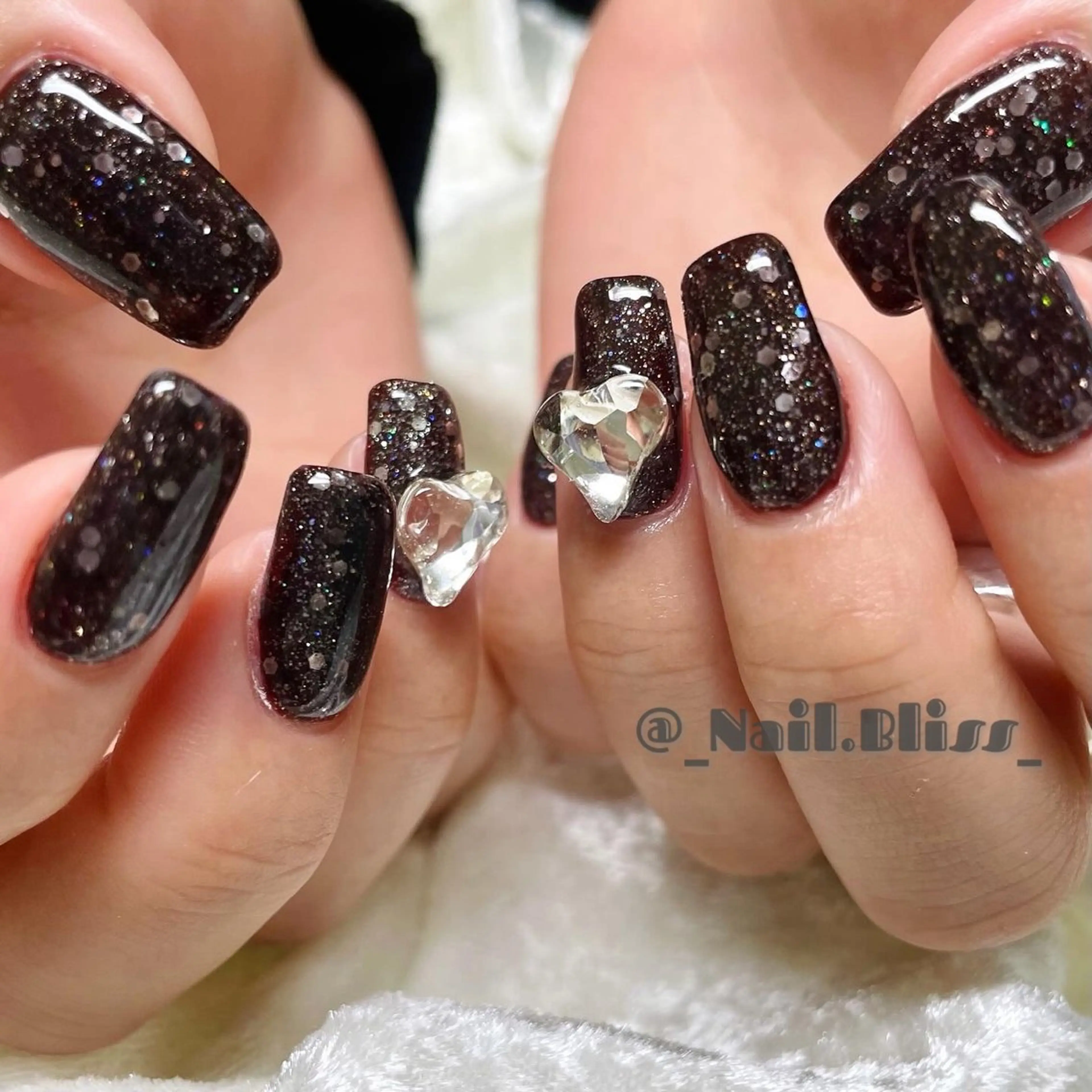 ネイル ブラウン フラッシュネイル ラメ(グリッター) ハンドネイル NAIL BLISSのネイルデザイン