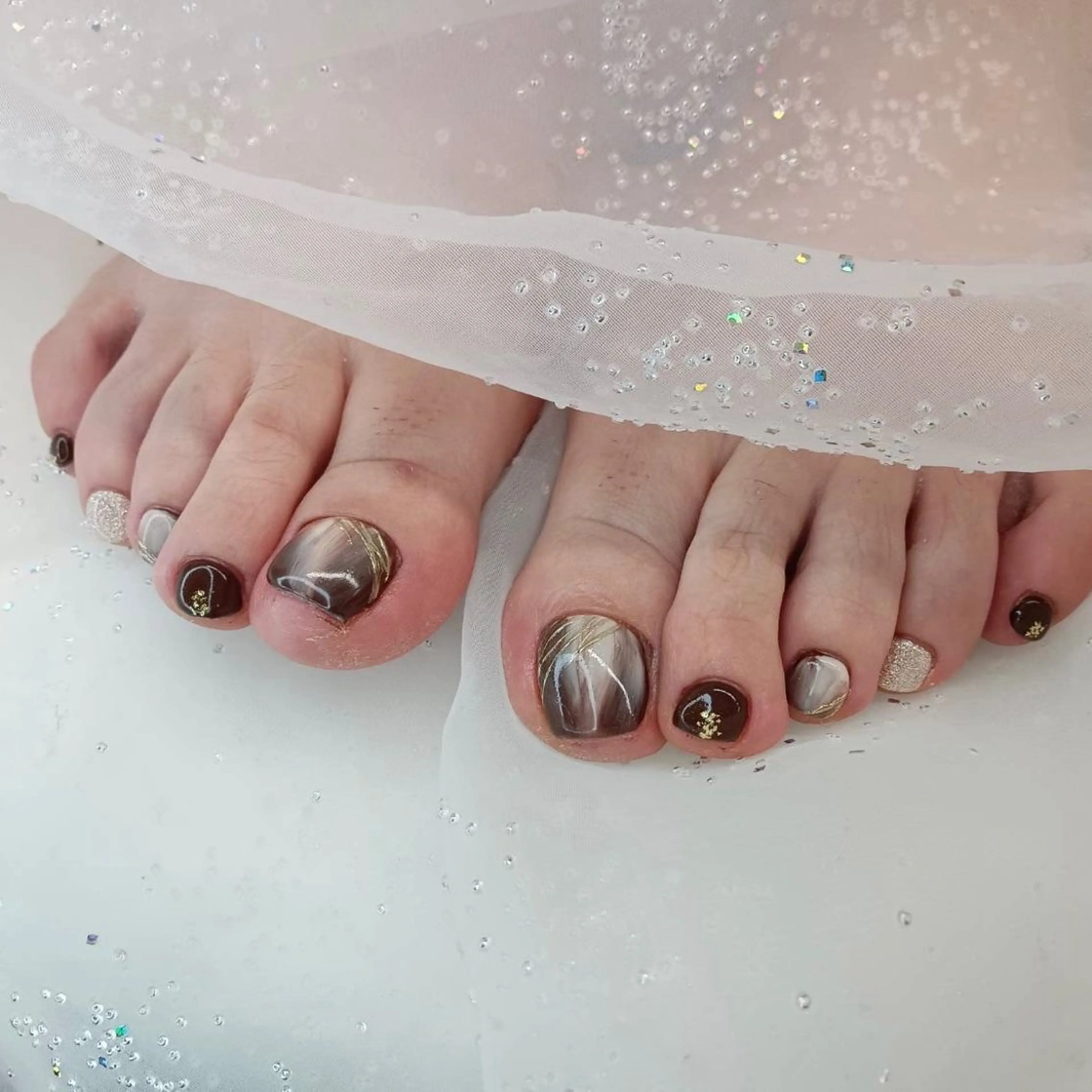 ネイル フットネイル 金井 奈々のネイルデザイン