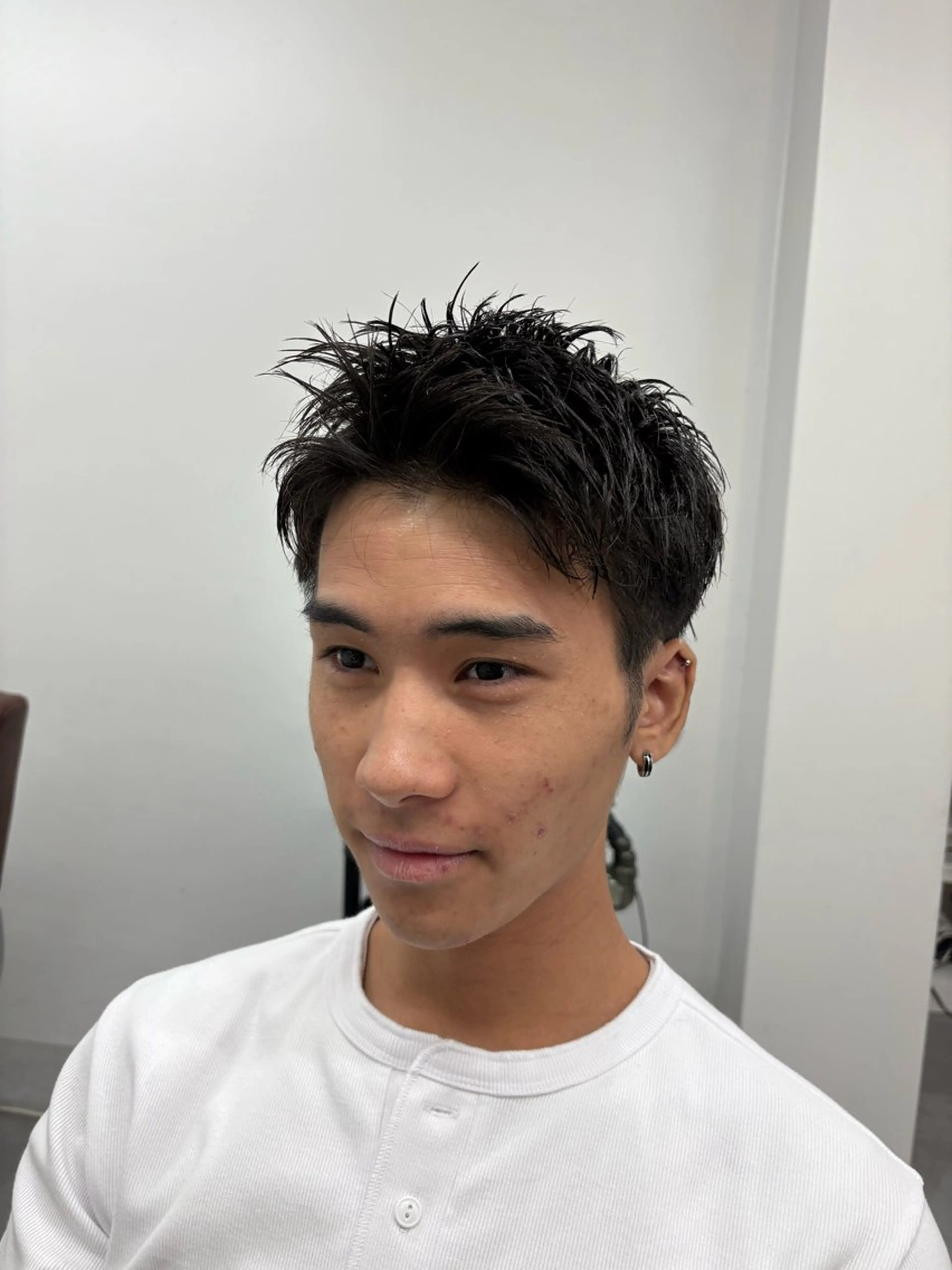 ショート メンズ スパイキーショート 刈り上げ ショートヘア 中田 信太郎のヘアスタイル