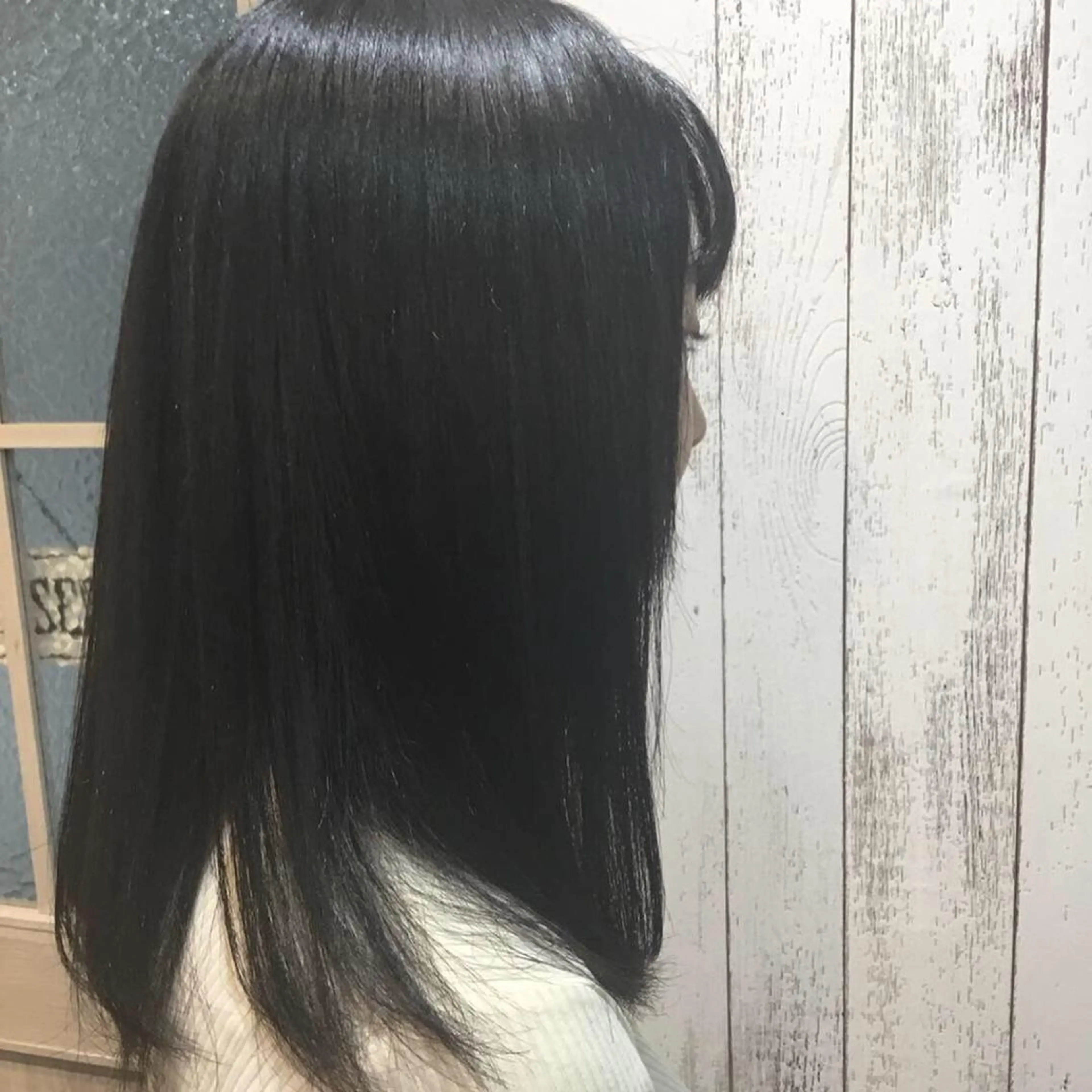 セミロング カラー パーマ 金崎 新吾のヘアスタイル