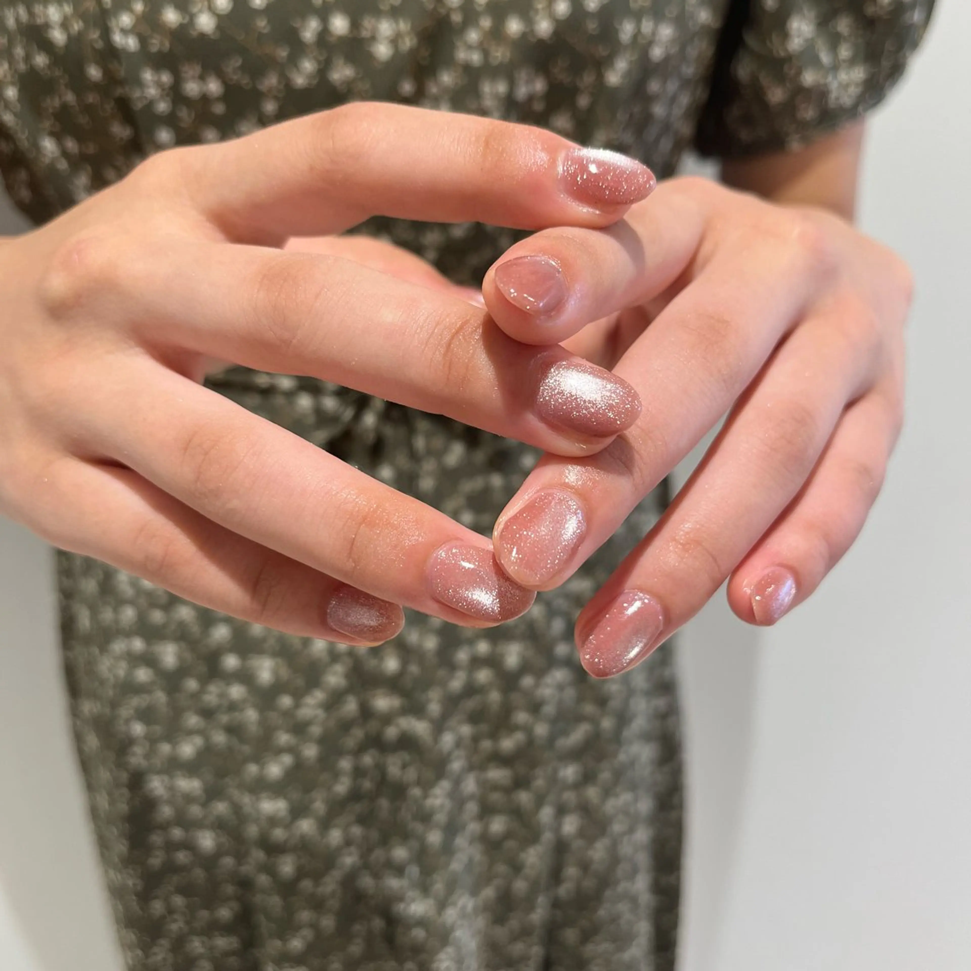 ネイル mano+所属・砂田 はるかのネイルデザイン