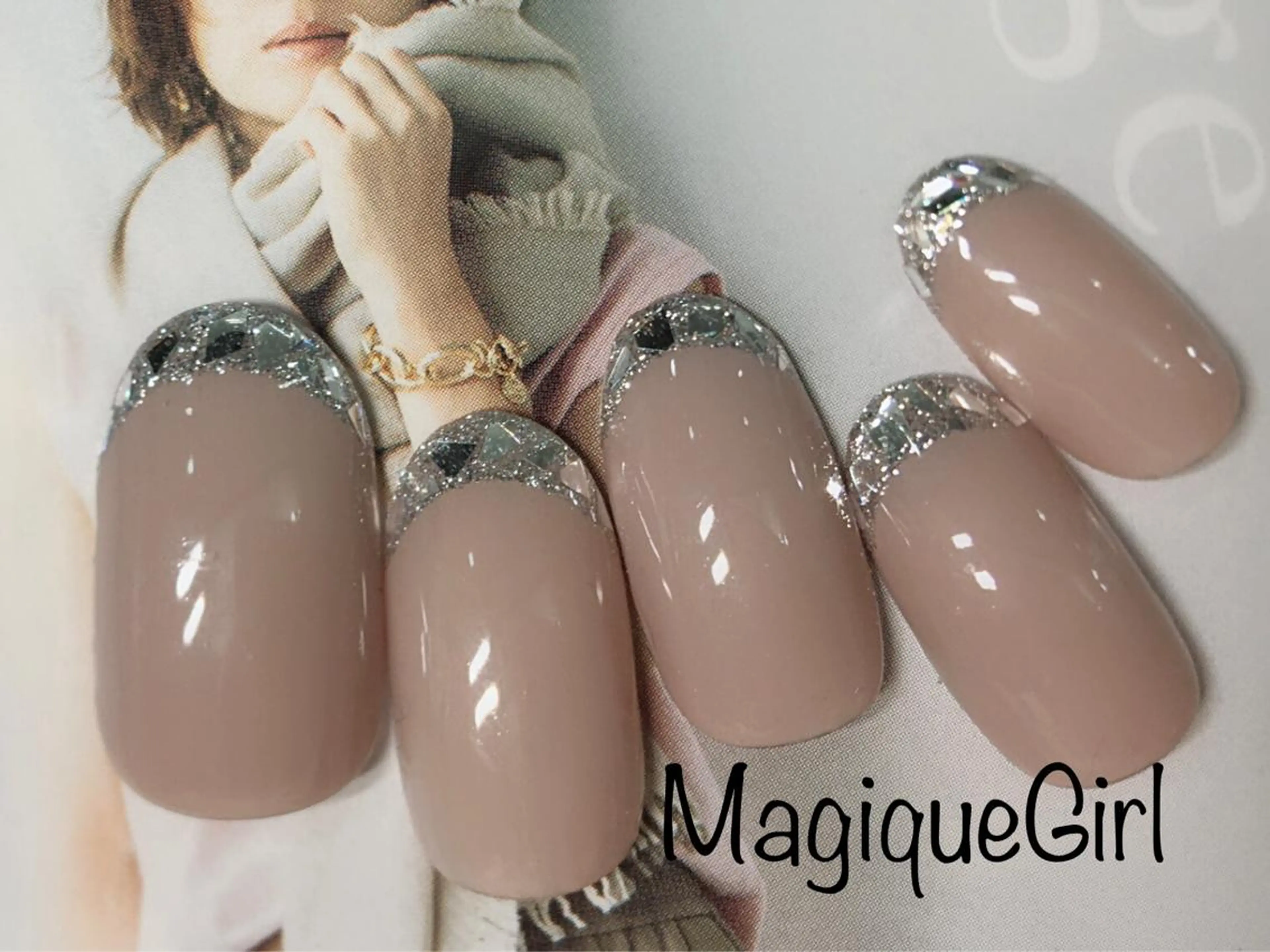 《全員》【ガラスネイル￥8980→6980】〈ケア•長さカット•仕上げの保湿付き〉土日祝日/平日16時以降＋¥1100の写真