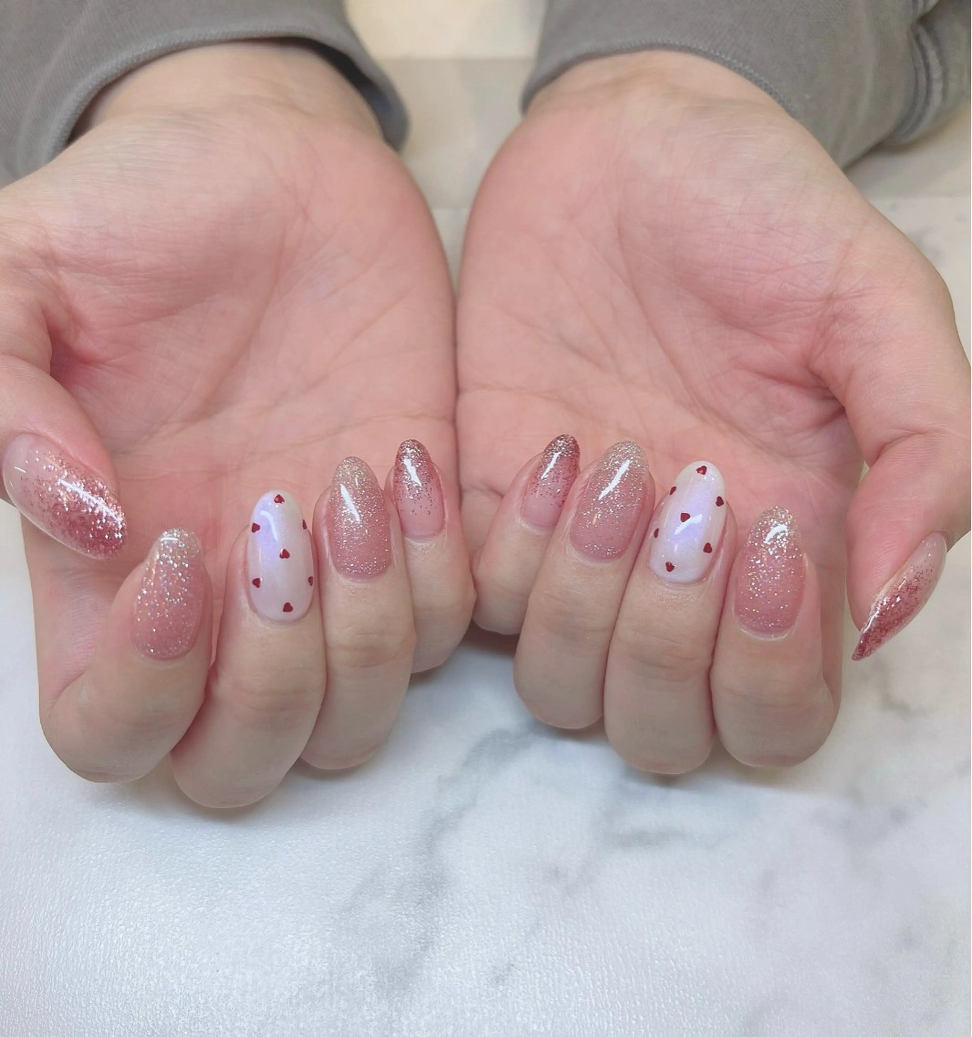 ネイル ラメ(グリッター) ハンドネイル 渡邉 真衣のネイルデザイン