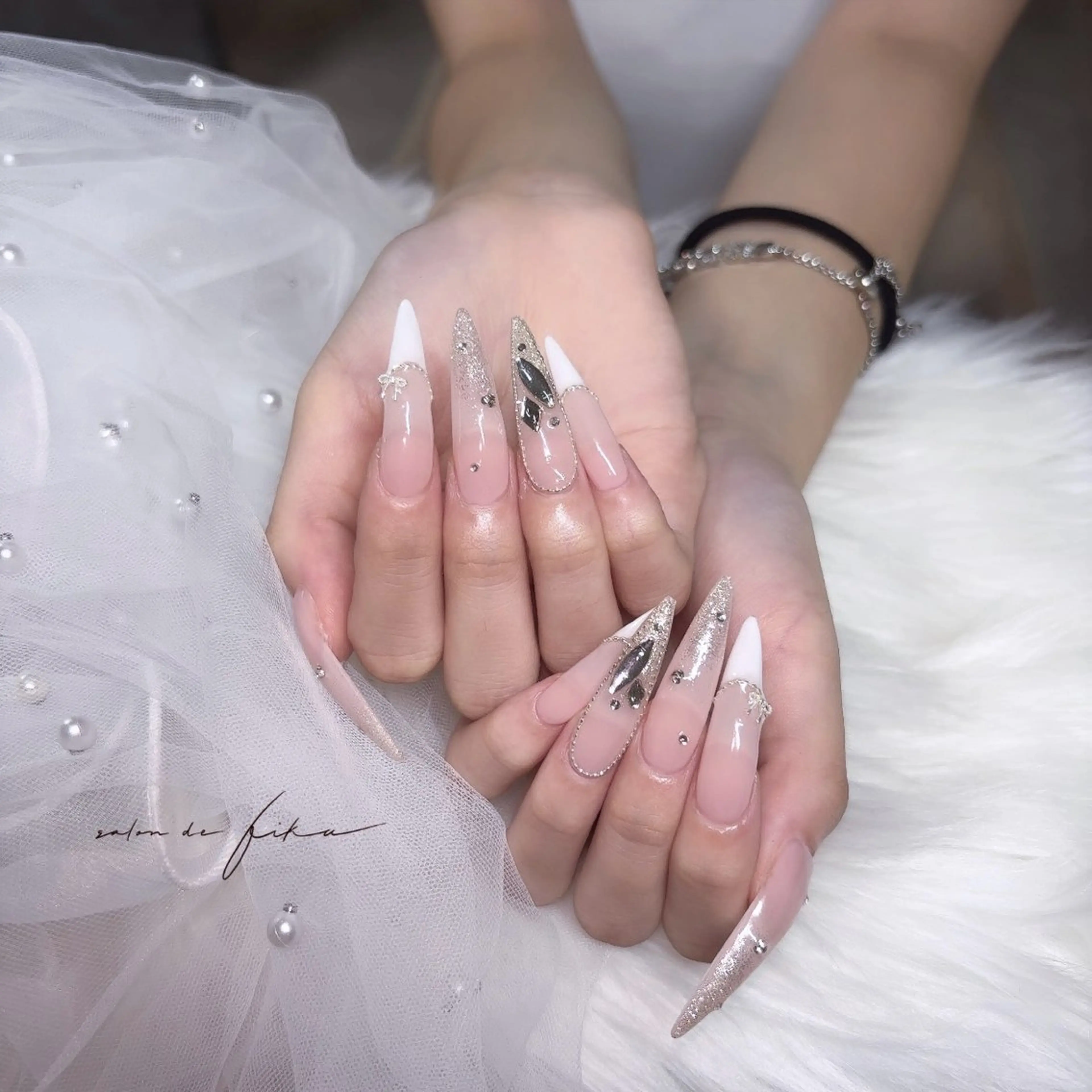 ネイル ハンドネイル ayano 【パラジェル取扱店】のネイルデザイン