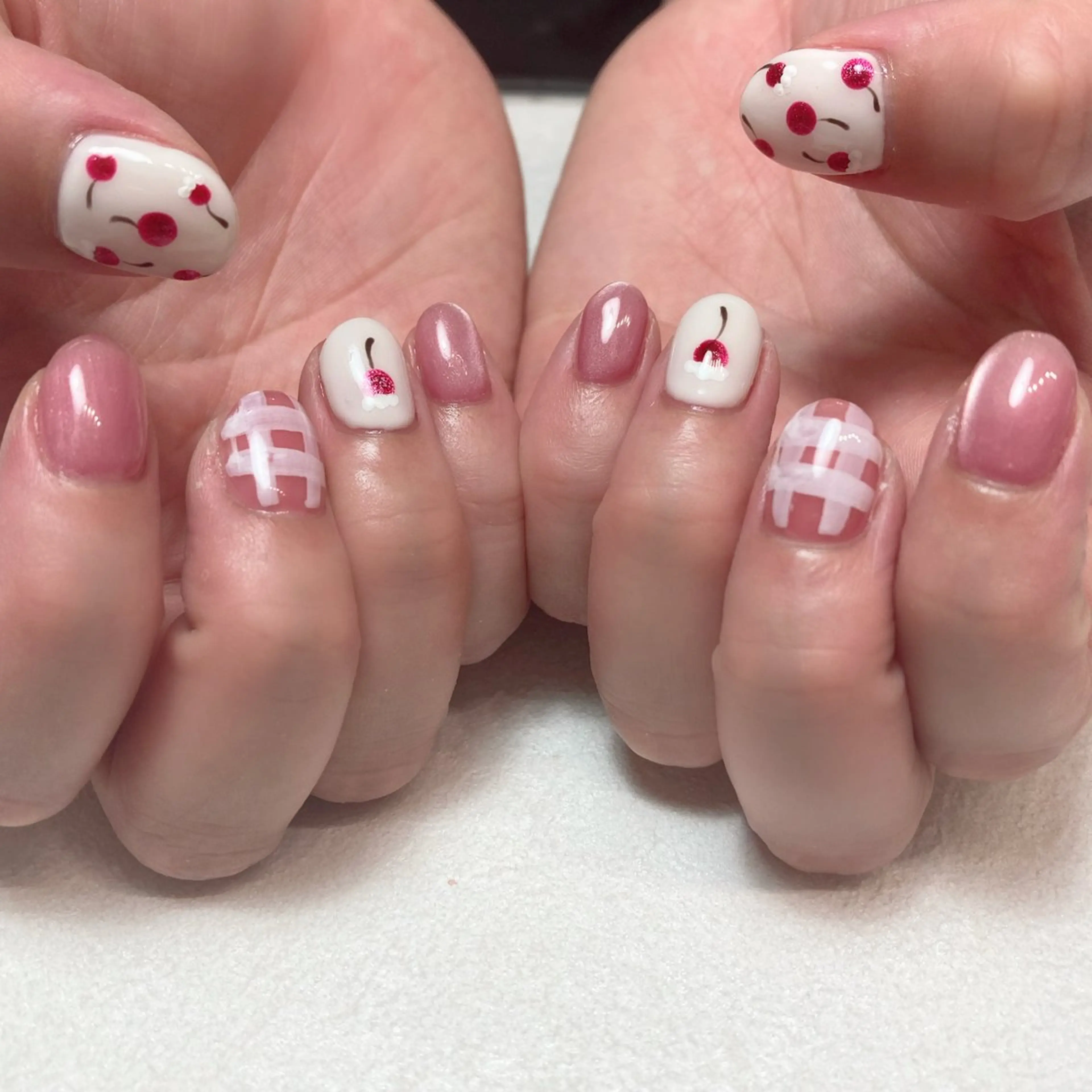 ネイル ハンドネイル amu所属・かおる KAORUのネイルデザイン