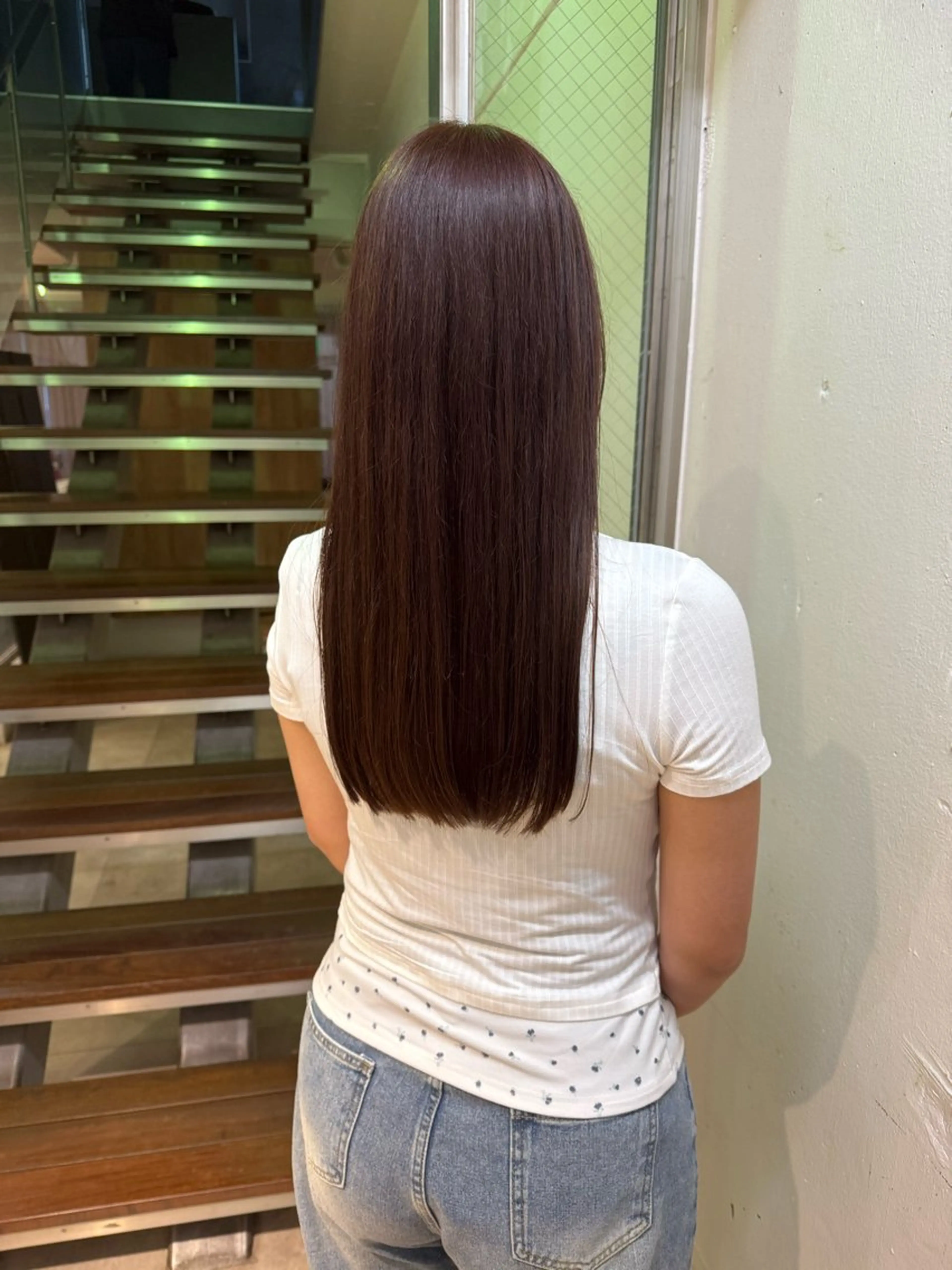 ロング ヘアカラー トリートメント 艶カラー/ ストレート/くるみのヘアスタイル