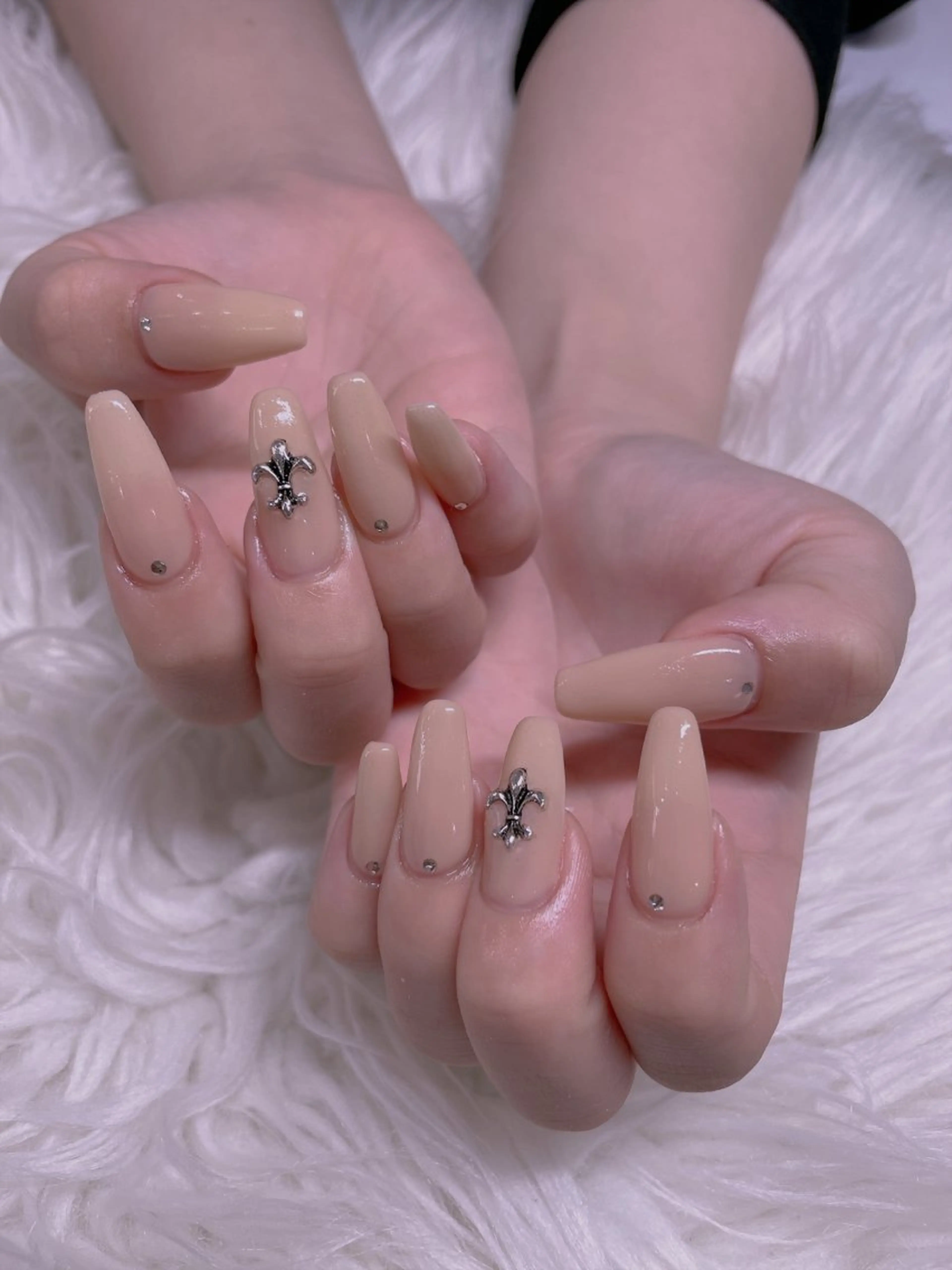 ネイル 美爪パラジェル導入店 Sunnilyのネイルデザイン