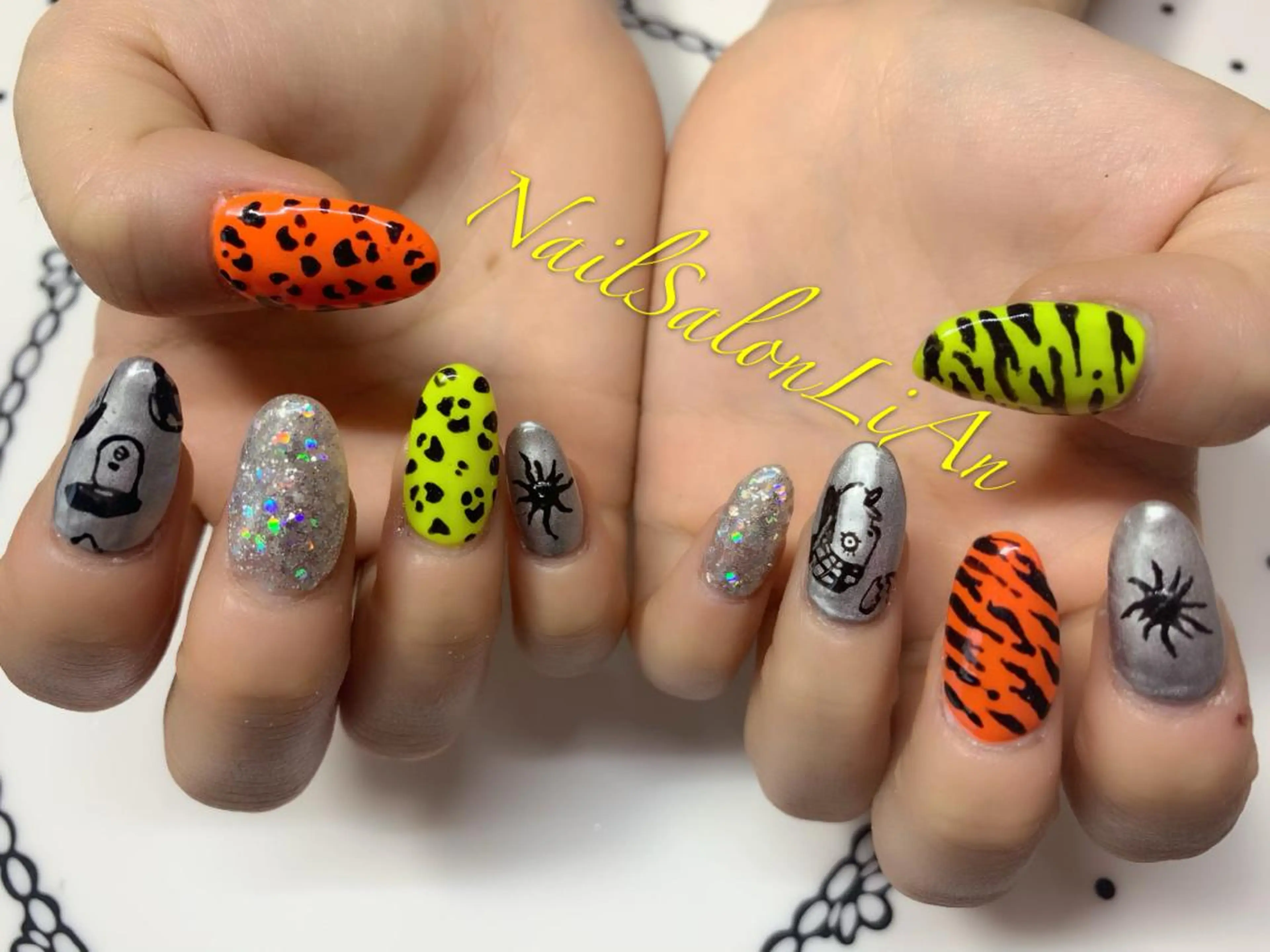 ネイル アートネイル 持ち込み シンプルネイル ストーンネイル NailSalon LiAnのネイルデザイン