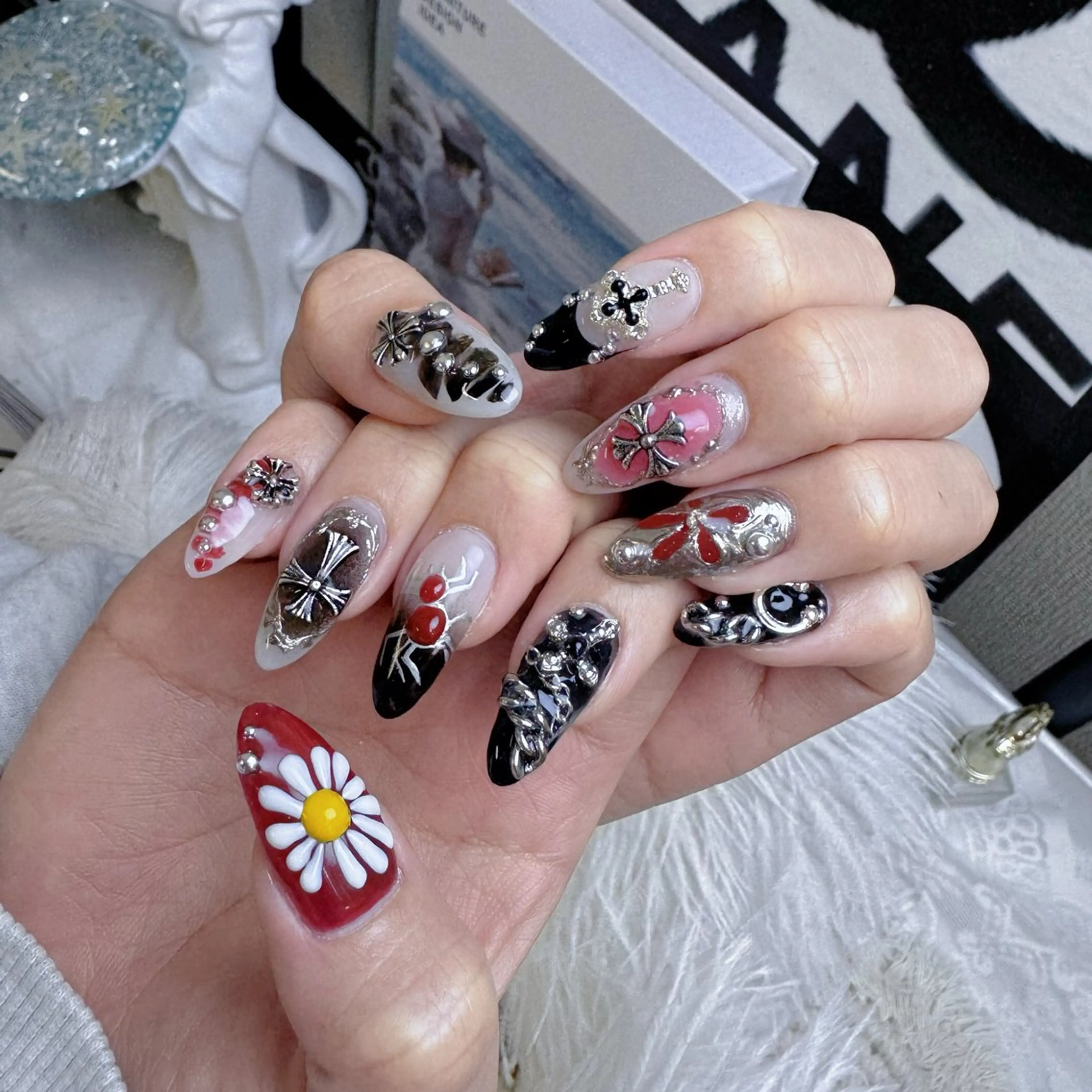 ネイル 成人式 ドット ハート 韓国ネイル ワンホンネイル ハンドネイル Melody Nail所属・Melody  3D/スカルプ専門店のネイルデザイン