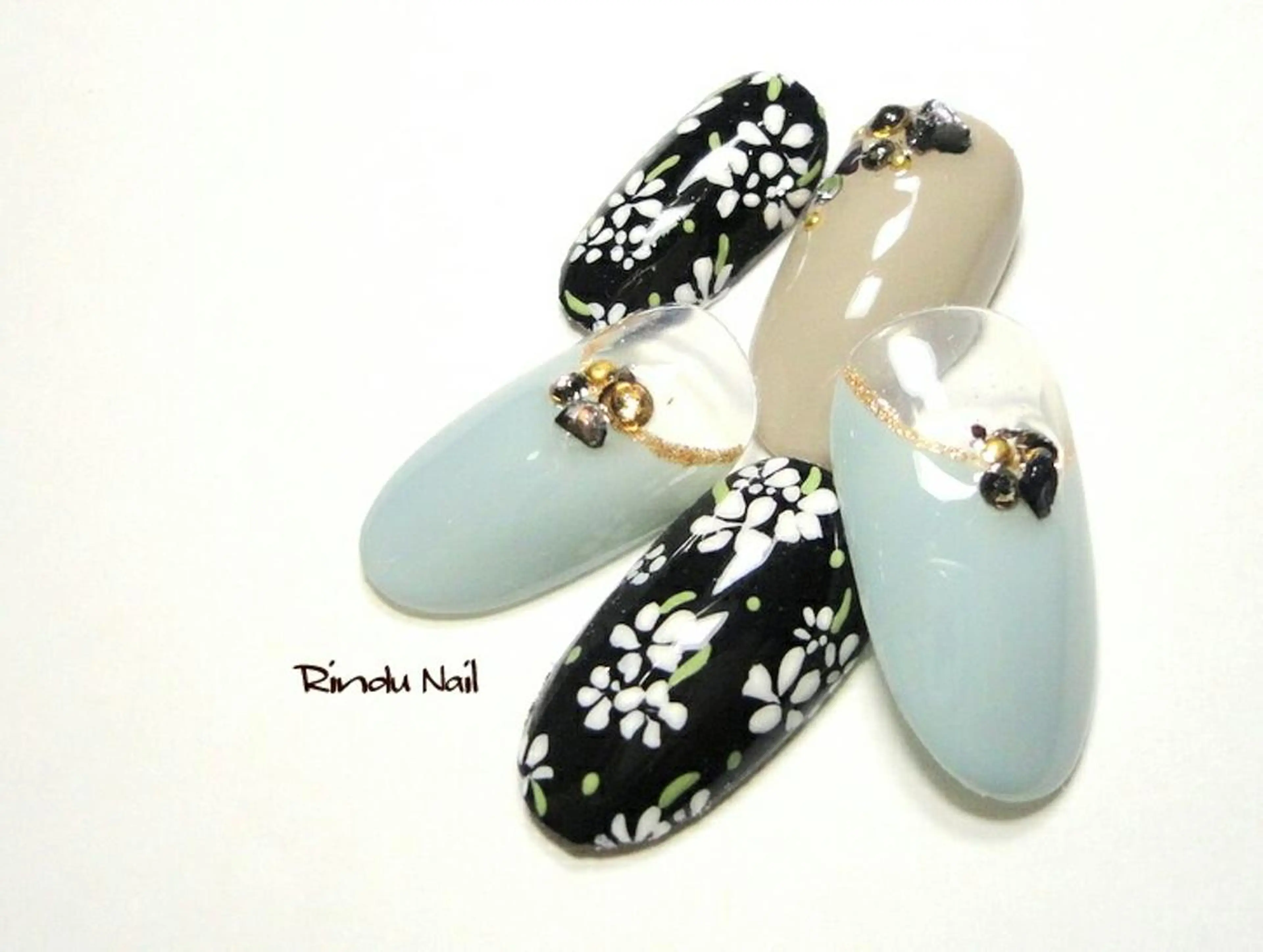 ネイル Rindu Nail 名駅miniのネイルデザイン