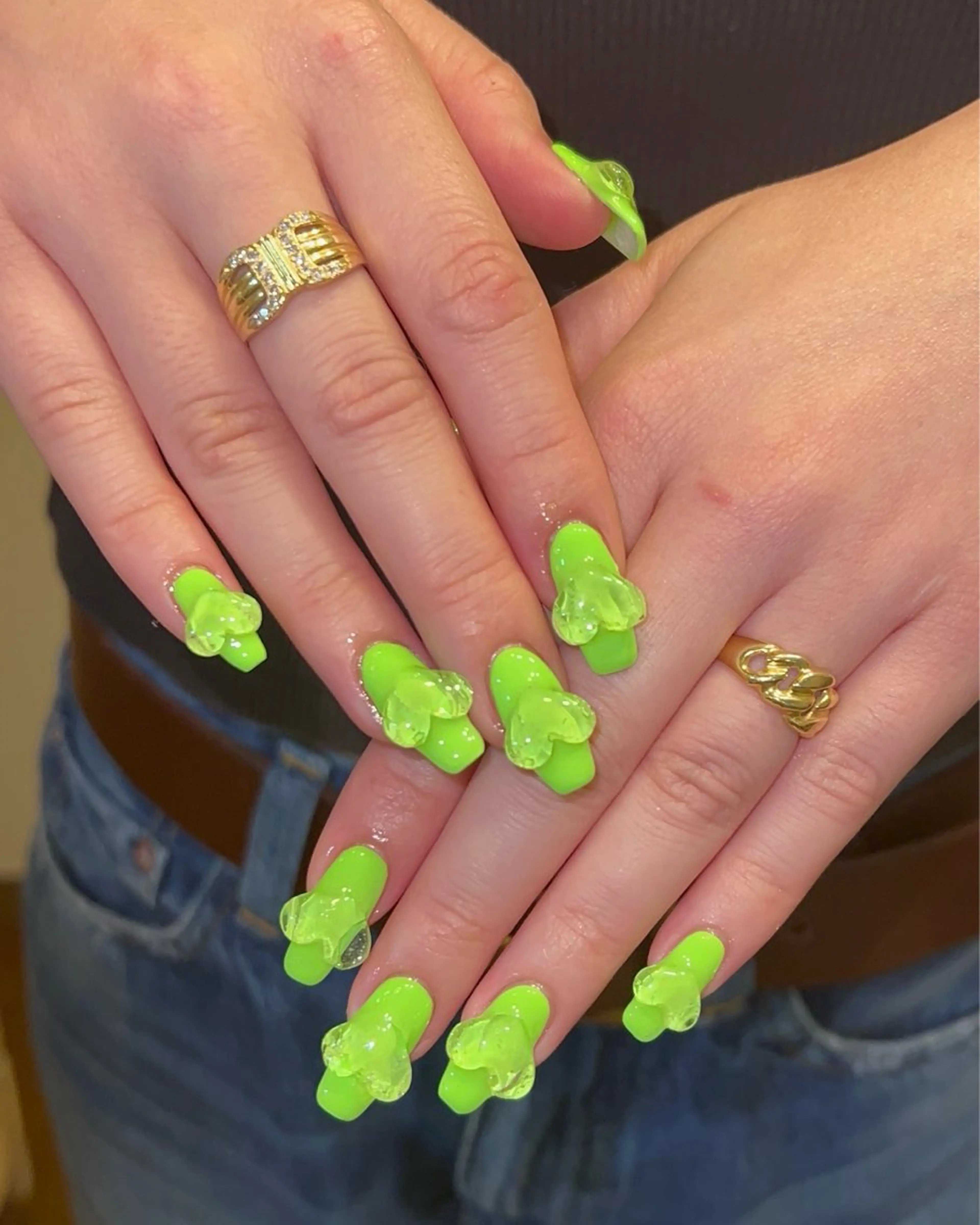 ネイル ハンドネイル フットネイル ハンドケア Nes.Nail所属・Miyagi Asamiのネイルデザイン