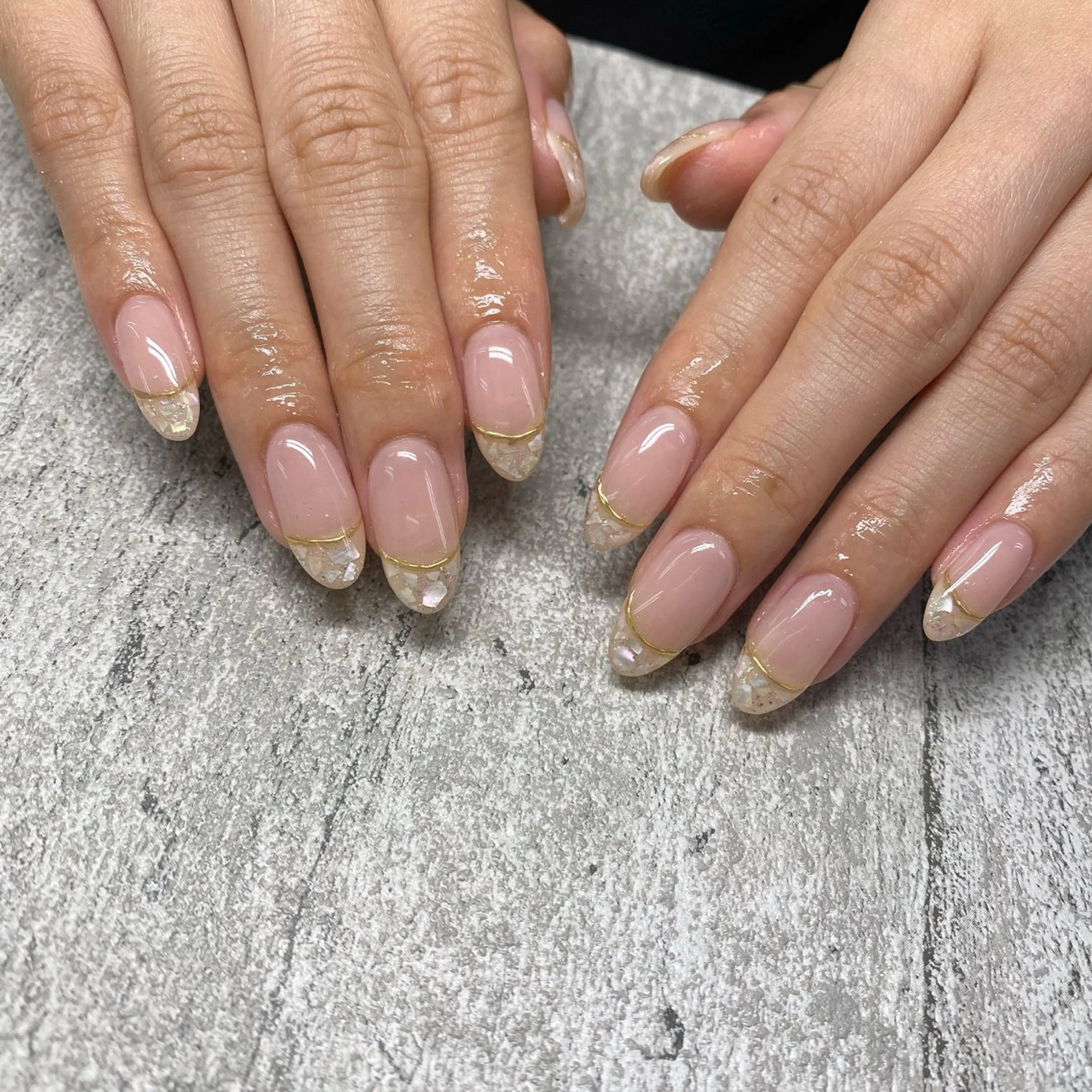 ネイル ハンドネイル Bianca🩶 TAMIYAのネイルデザイン