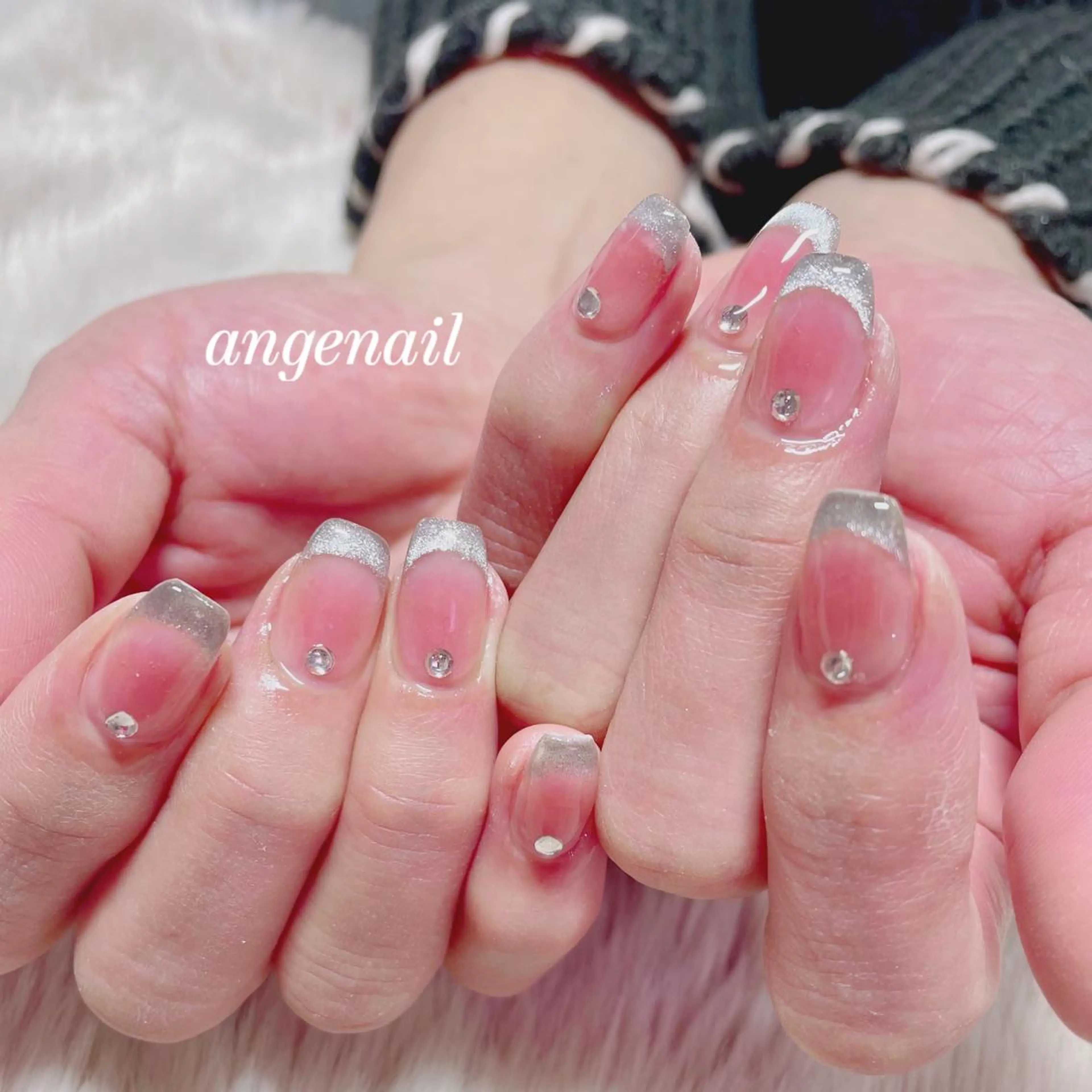 ネイル ハンドネイル オーナーネイリスト MAKIのネイルデザイン