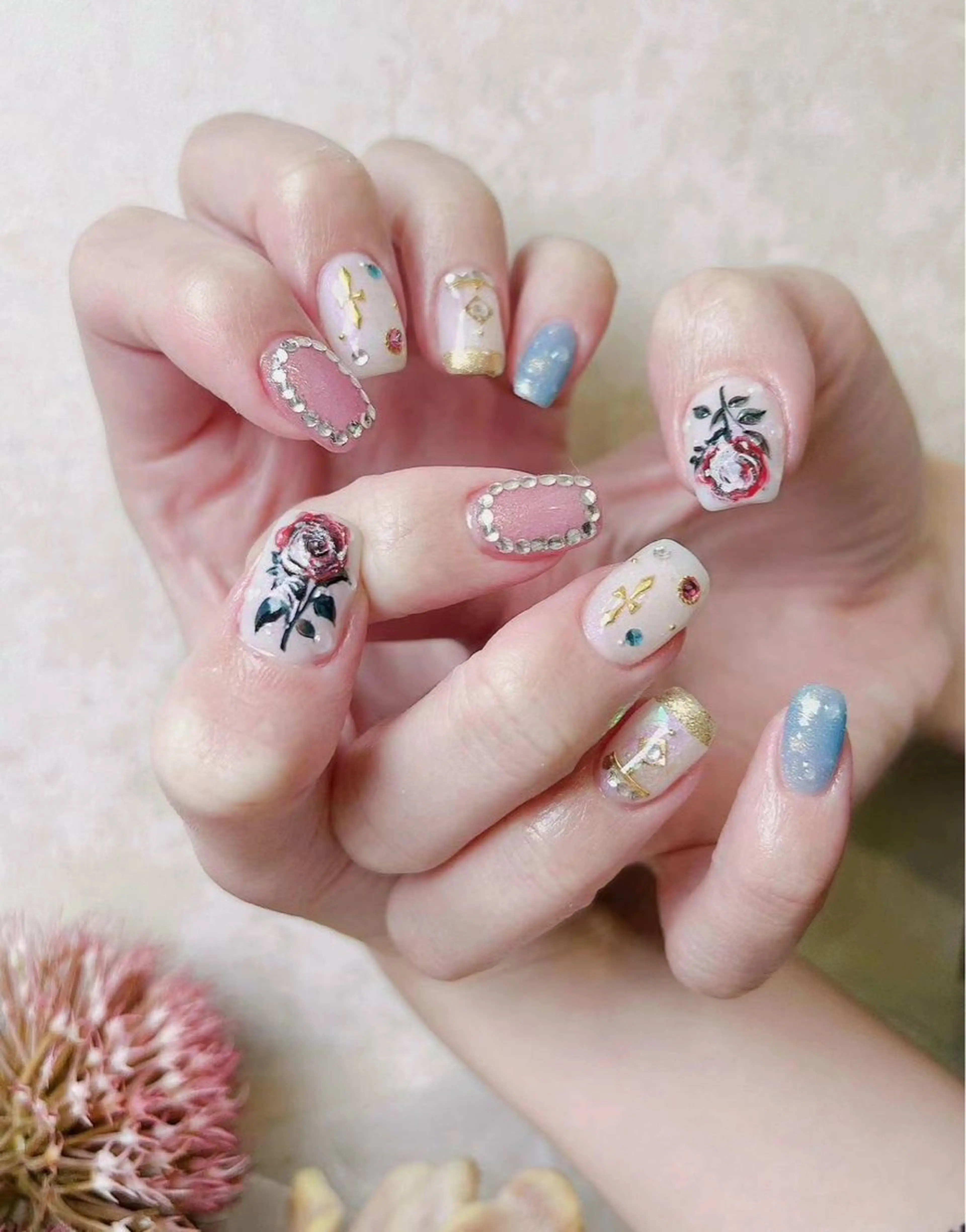 ネイル アートネイル フラワーネイル フットネイル ジェルネイル キラキラネイル Babarla　Nail　Salon所属・babarla Nailのネイルデザイン