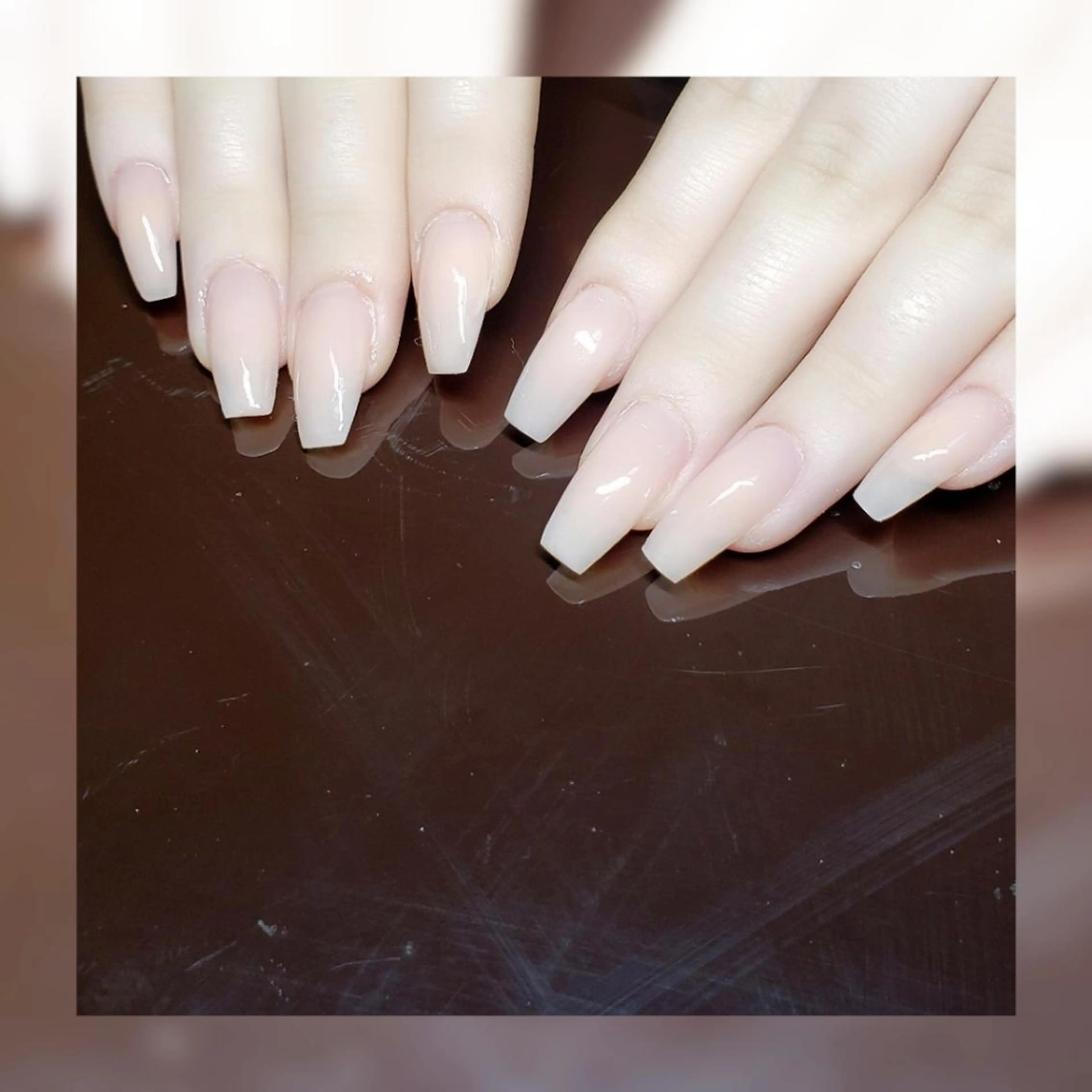 ミディアム ネイル ハンドネイル クロキ 。のネイルデザイン